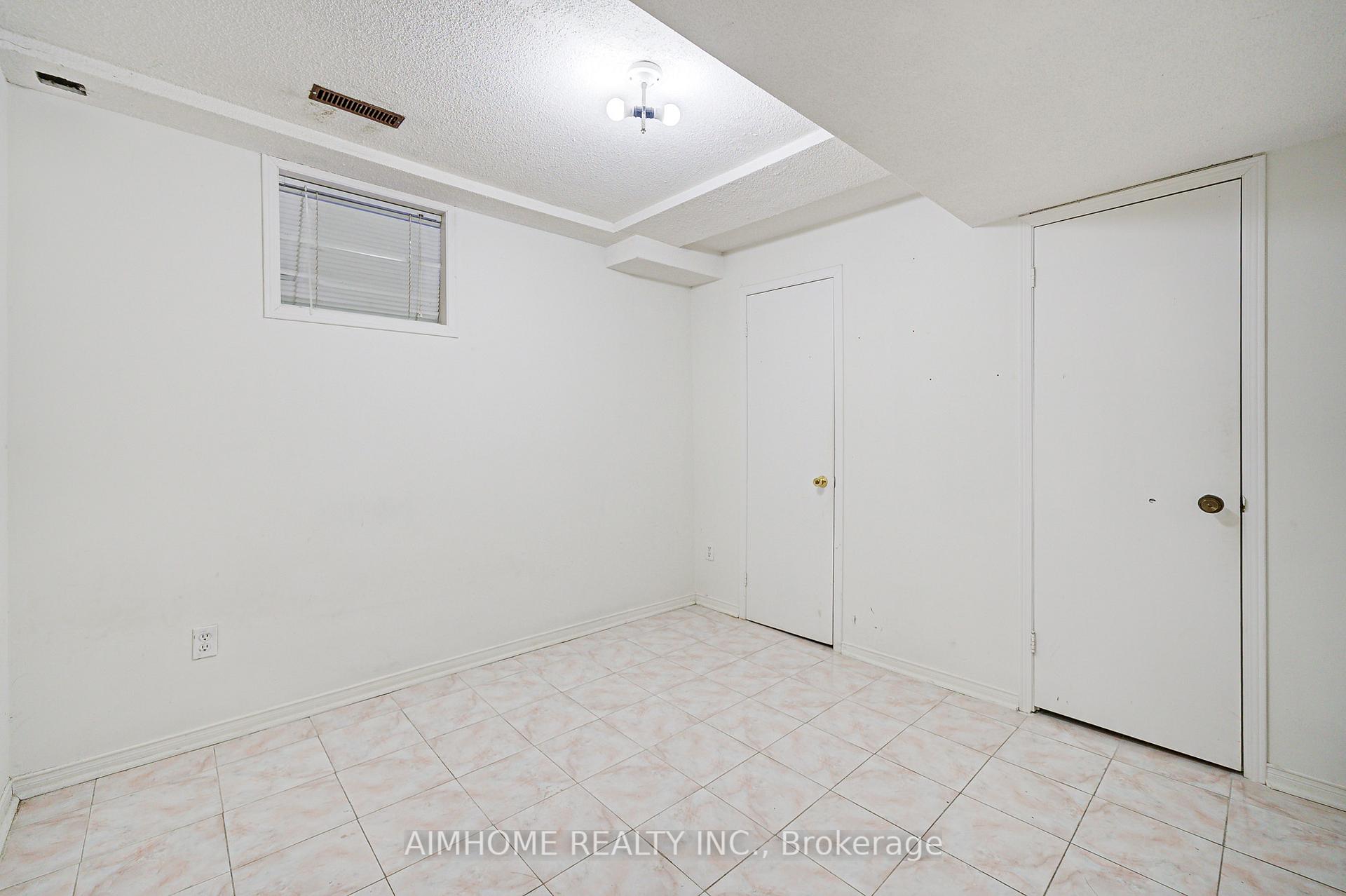Photo 32 of 133 Ashmore Crescent, Markham, Milliken Mills East — HOMEH