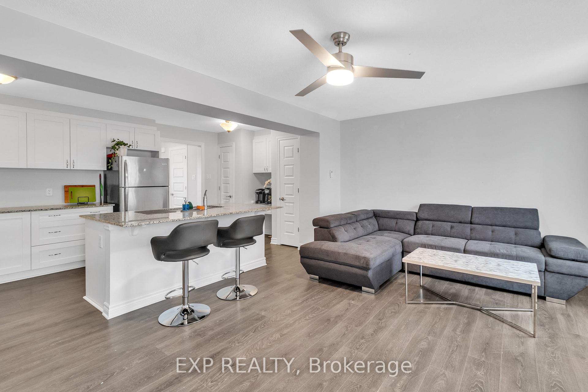 Photo 6 of 128 Gelderland, Ottawa, Kanata - Emerald Meadows/Trailwest — HOMEH