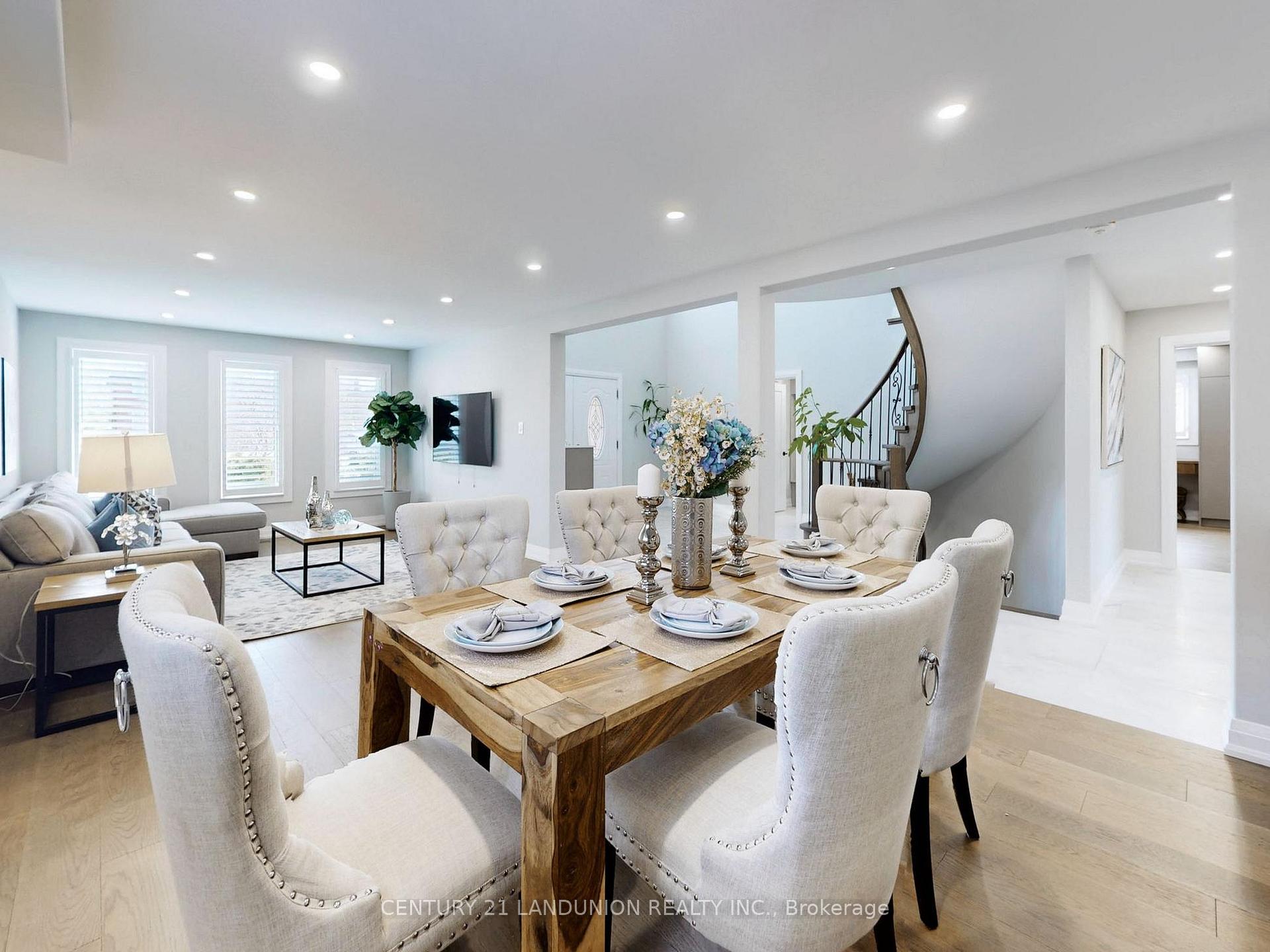 Photo 9 of 18 Ravenhill Crescent, Markham, Milliken Mills East — HOMEH