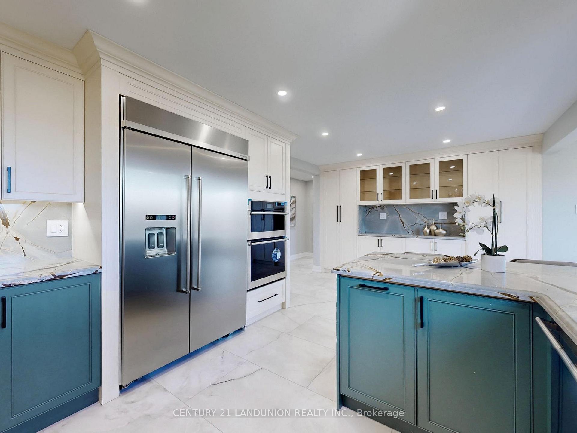 Photo 16 of 18 Ravenhill Crescent, Markham, Milliken Mills East — HOMEH