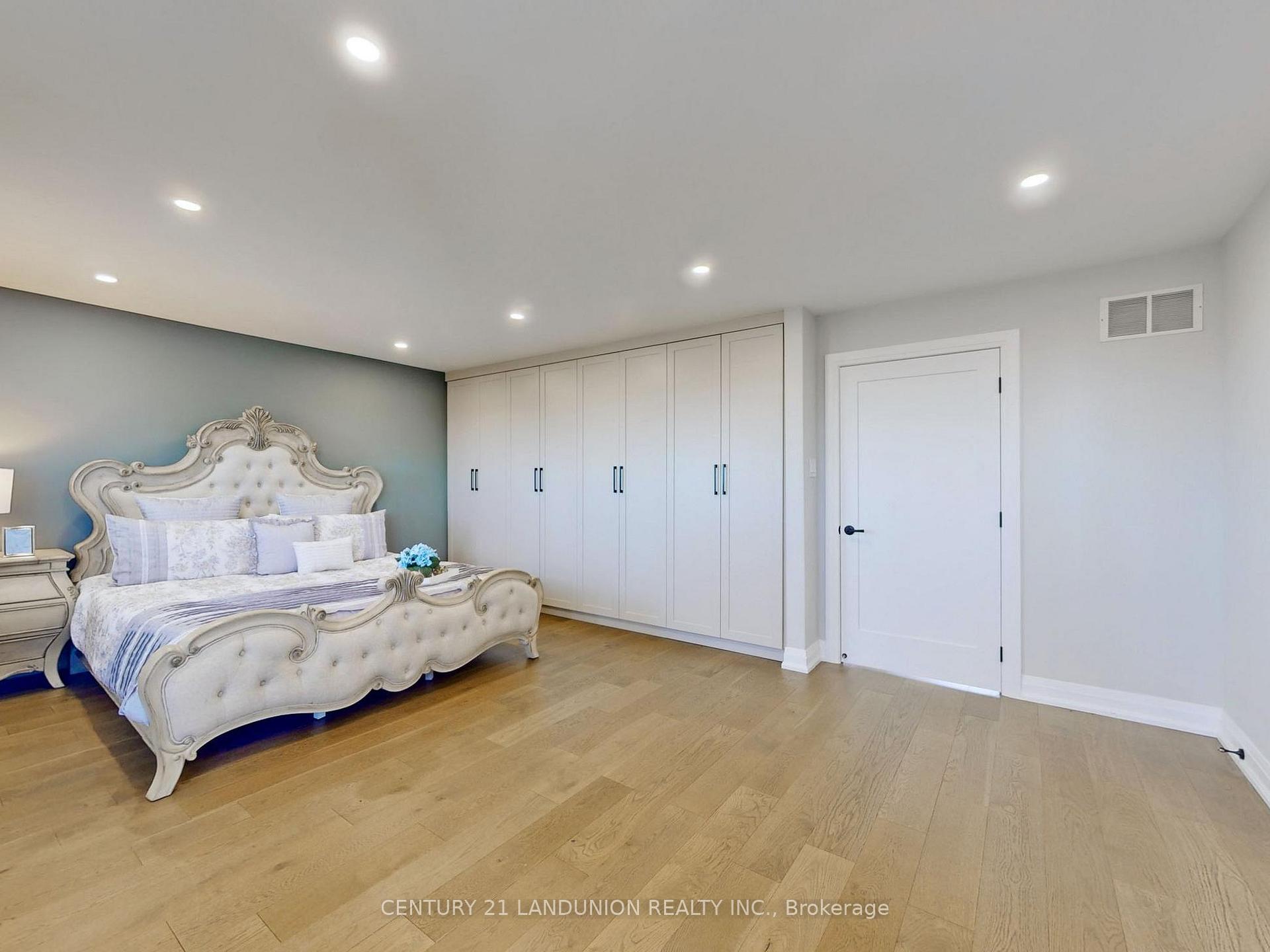 Photo 31 of 18 Ravenhill Crescent, Markham, Milliken Mills East — HOMEH