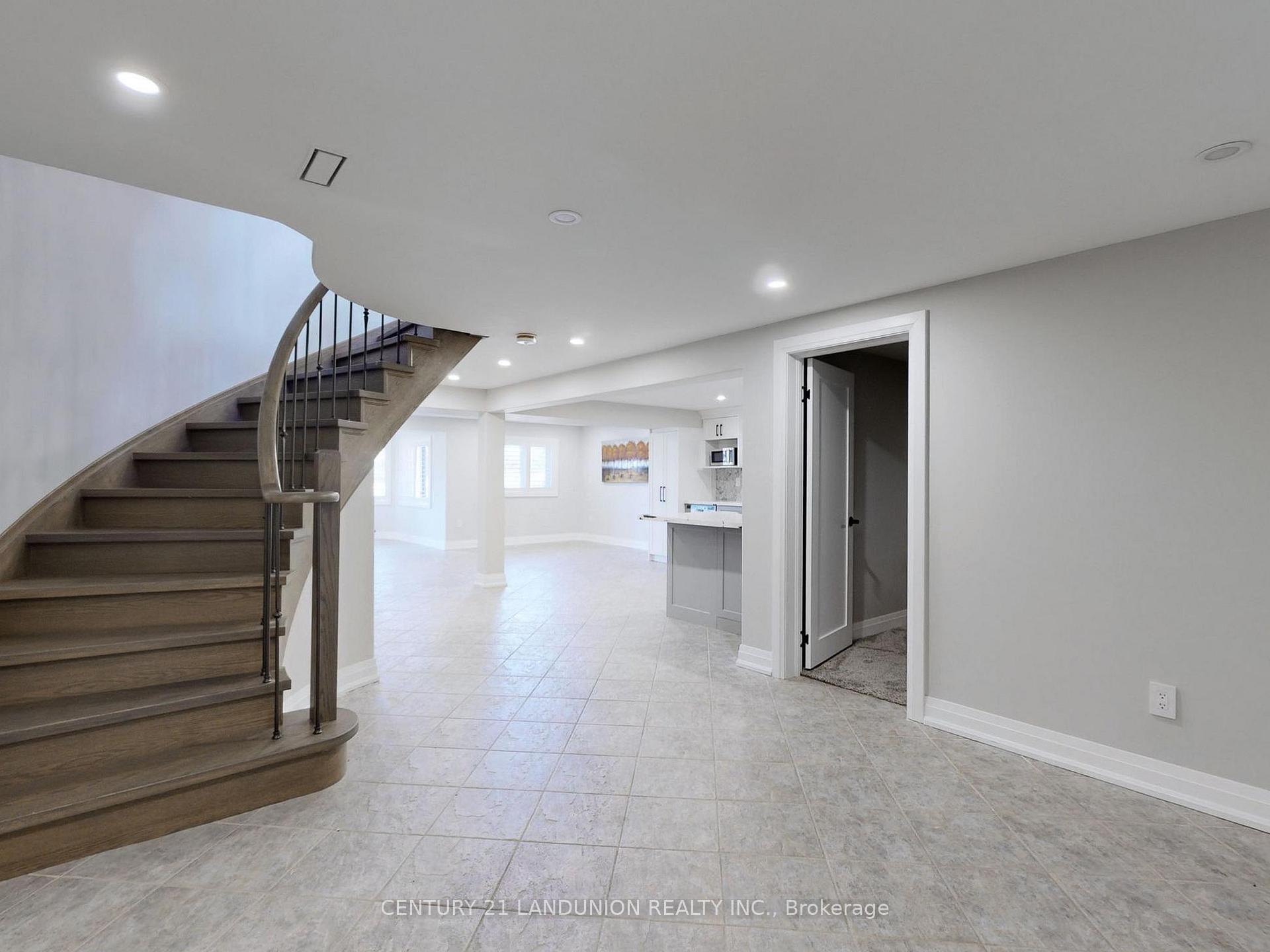 Photo 41 of 18 Ravenhill Crescent, Markham, Milliken Mills East — HOMEH