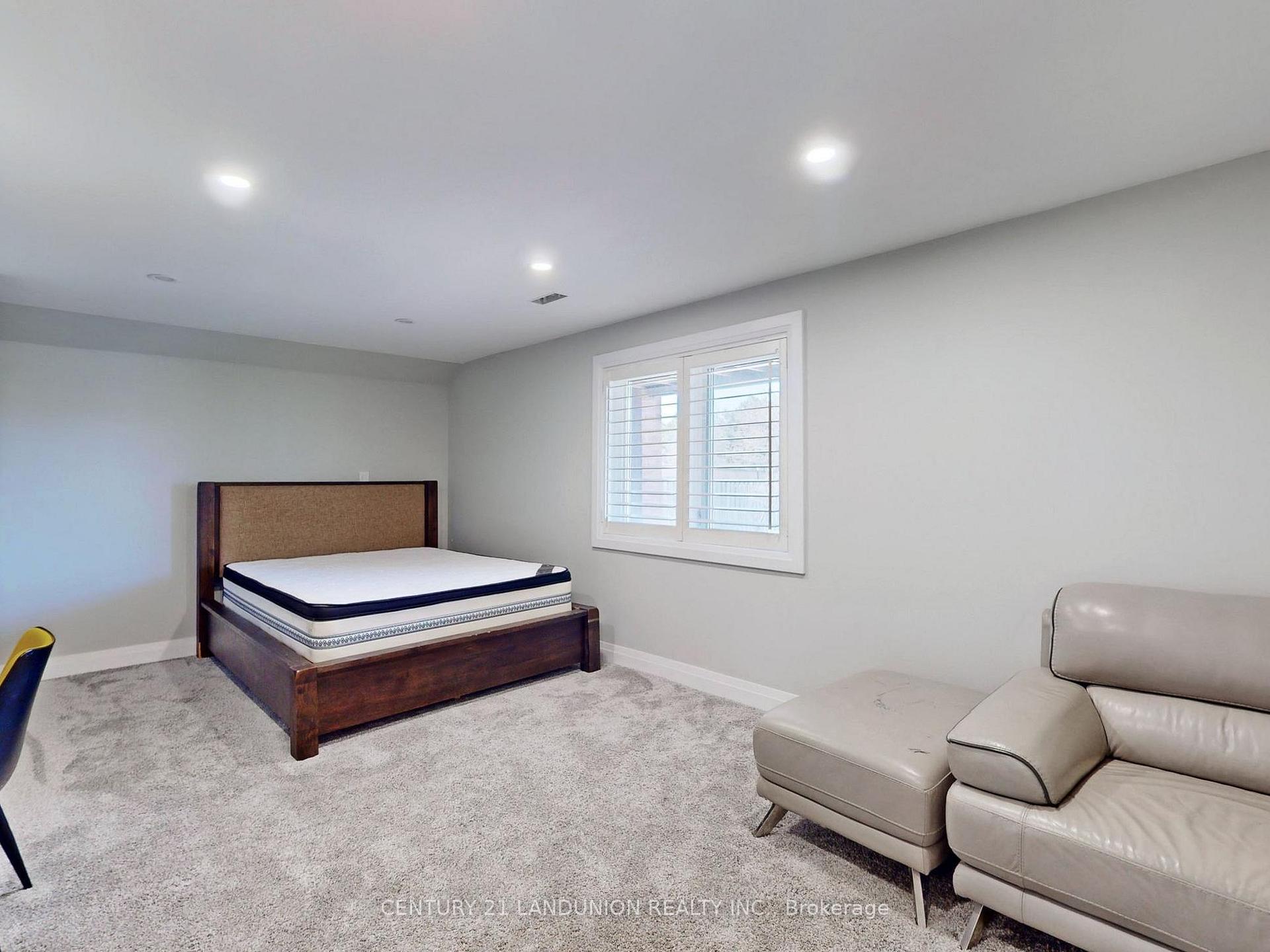 Photo 44 of 18 Ravenhill Crescent, Markham, Milliken Mills East — HOMEH