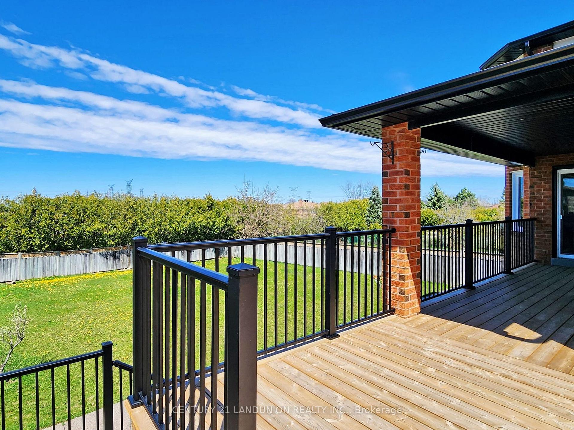 Photo 49 of 18 Ravenhill Crescent, Markham, Milliken Mills East — HOMEH