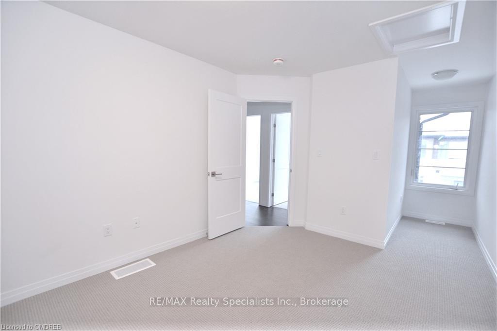 Photo 11 of Unit 281, 30 Times Square Blvd, Hamilton, Stoney Creek Mountain — HOMEH
