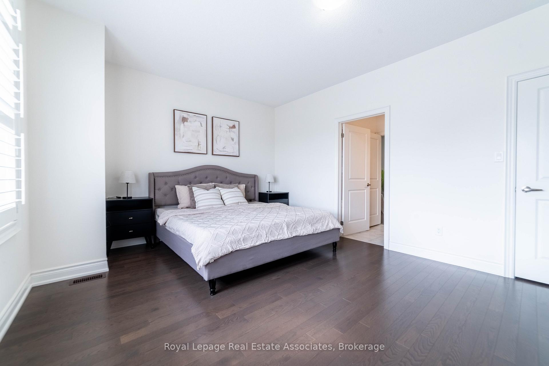 Photo 34 of 1267 Raspberry Terrace, Milton, Ford — HOMEH