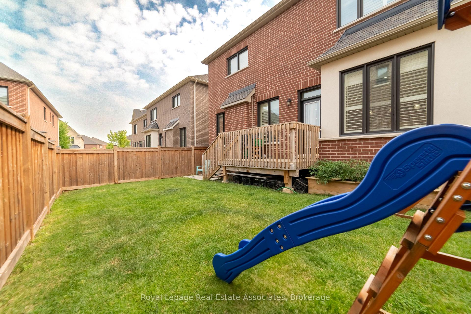 Photo 39 of 1267 Raspberry Terrace, Milton, Ford — HOMEH