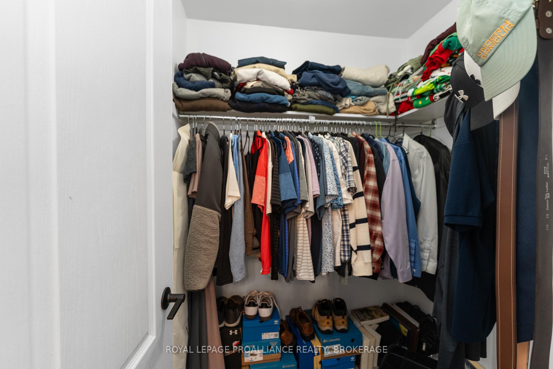Photo 13 of 1110 Crossfield Avenue, Kingston, City Northwest — HOMEH