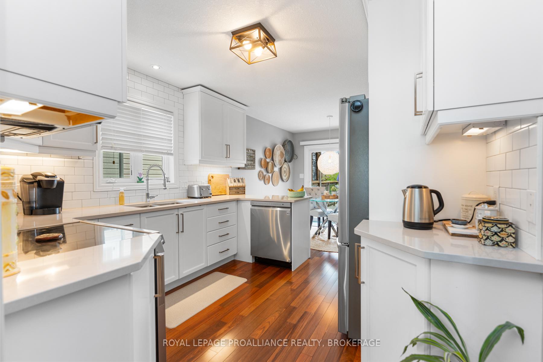 Photo 18 of 1110 Crossfield Avenue, Kingston, City Northwest — HOMEH