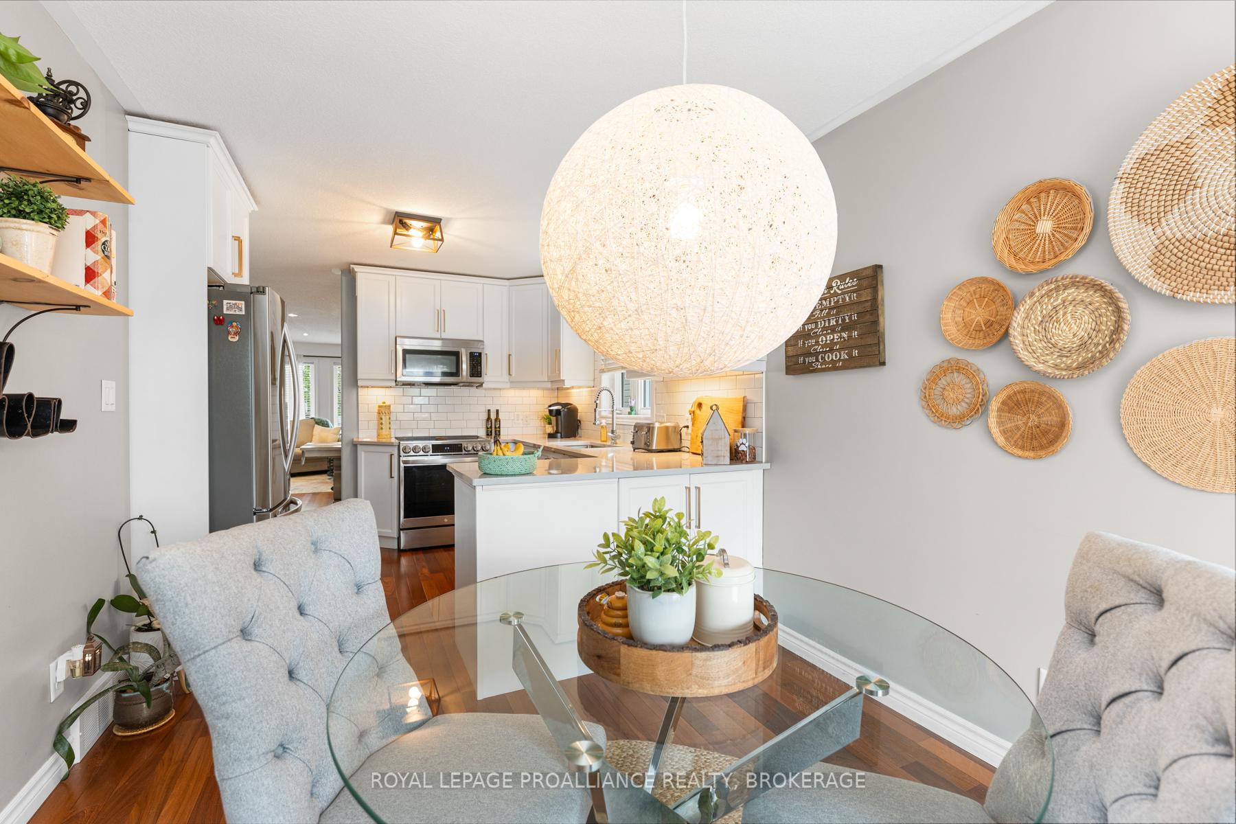 Photo 21 of 1110 Crossfield Avenue, Kingston, City Northwest — HOMEH