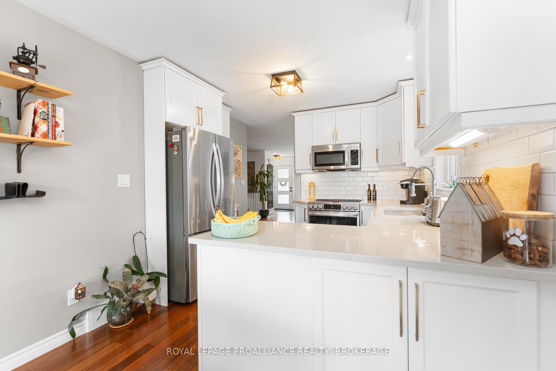 Photo 22 of 1110 Crossfield Avenue, Kingston, City Northwest — HOMEH