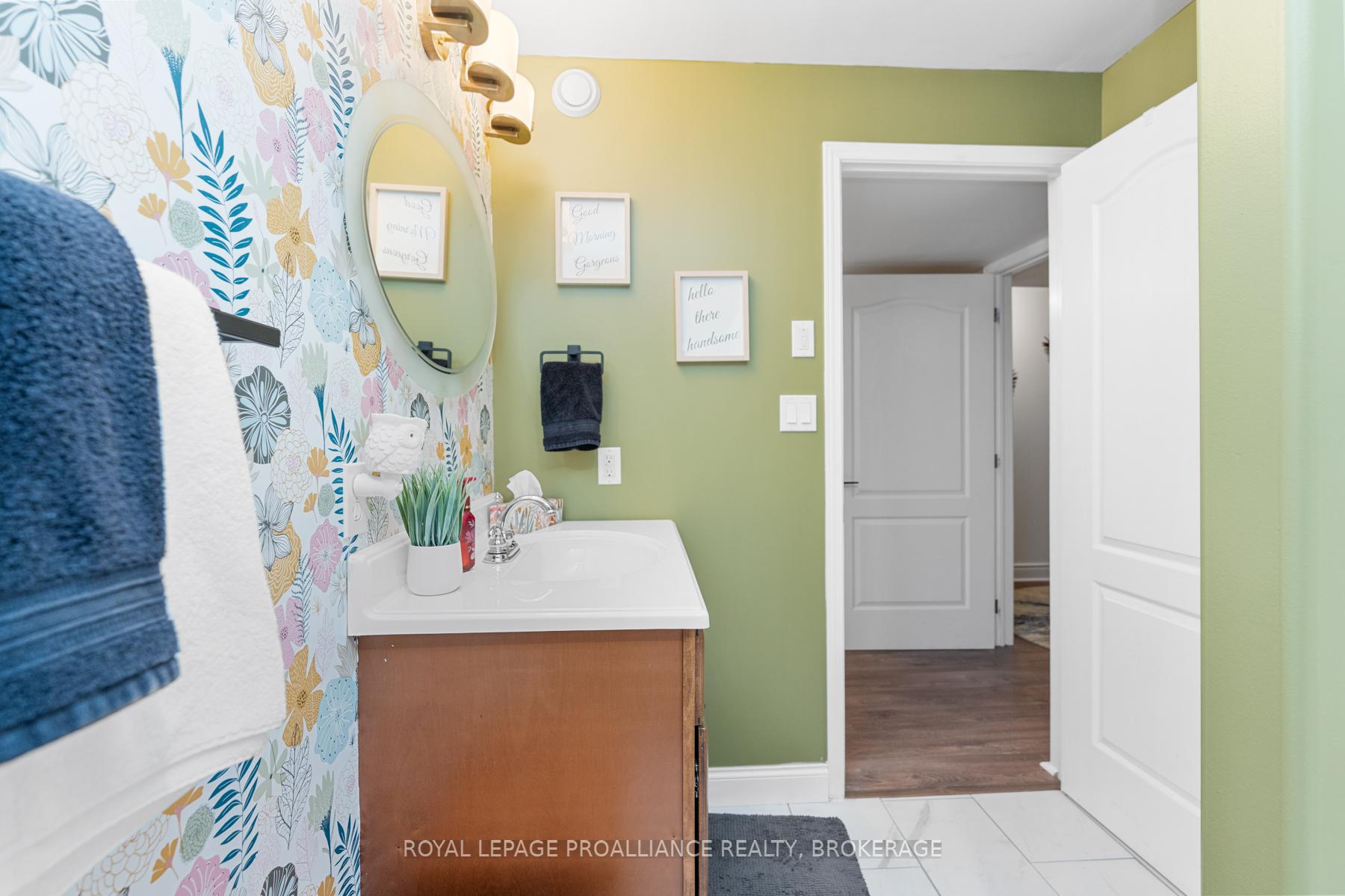 Photo 28 of 1110 Crossfield Avenue, Kingston, City Northwest — HOMEH