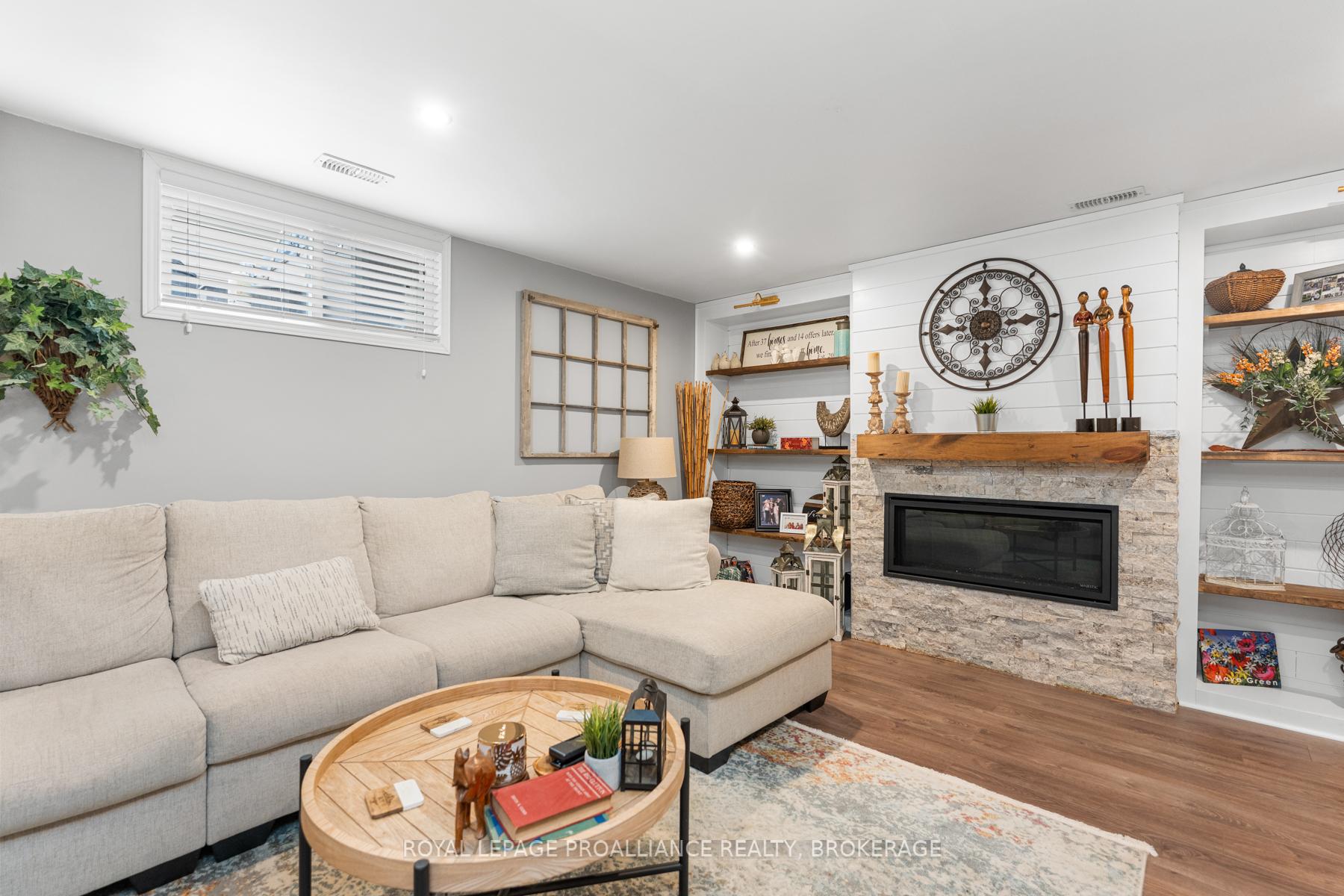 Photo 36 of 1110 Crossfield Avenue, Kingston, City Northwest — HOMEH