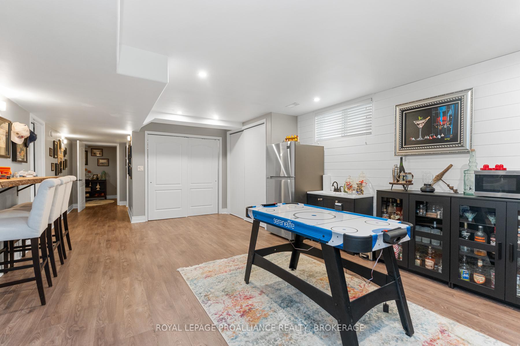 Photo 38 of 1110 Crossfield Avenue, Kingston, City Northwest — HOMEH