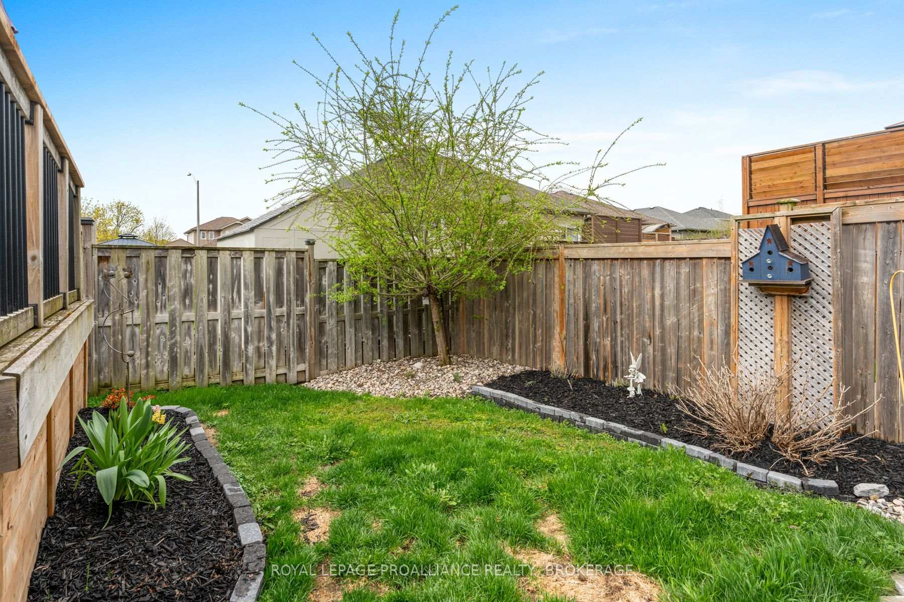 Photo 42 of 1110 Crossfield Avenue, Kingston, City Northwest — HOMEH