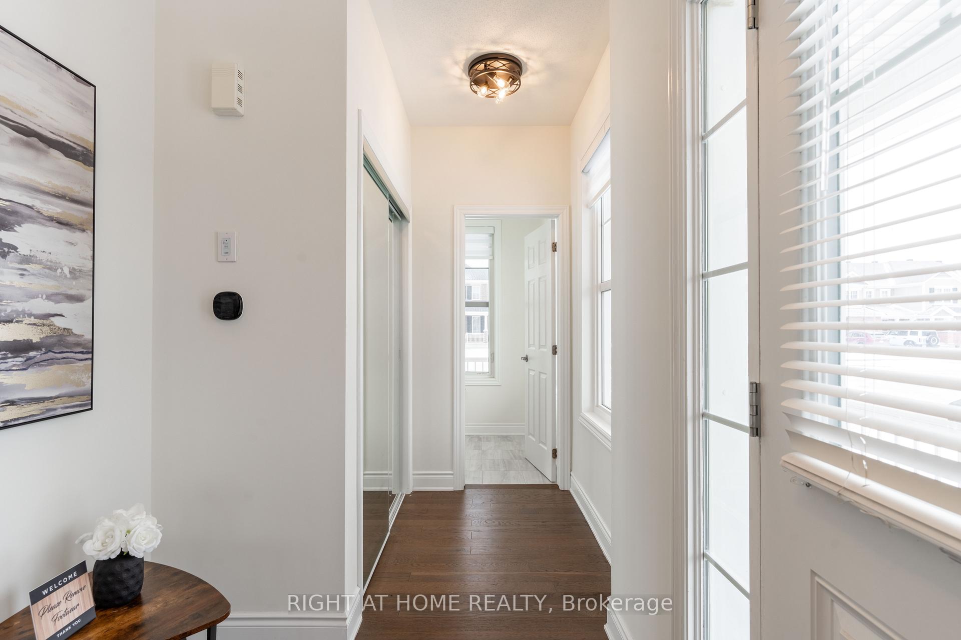 Photo 13 of 156 Cranesbill Road, Ottawa, Kanata - Emerald Meadows/Trailwest — HOMEH
