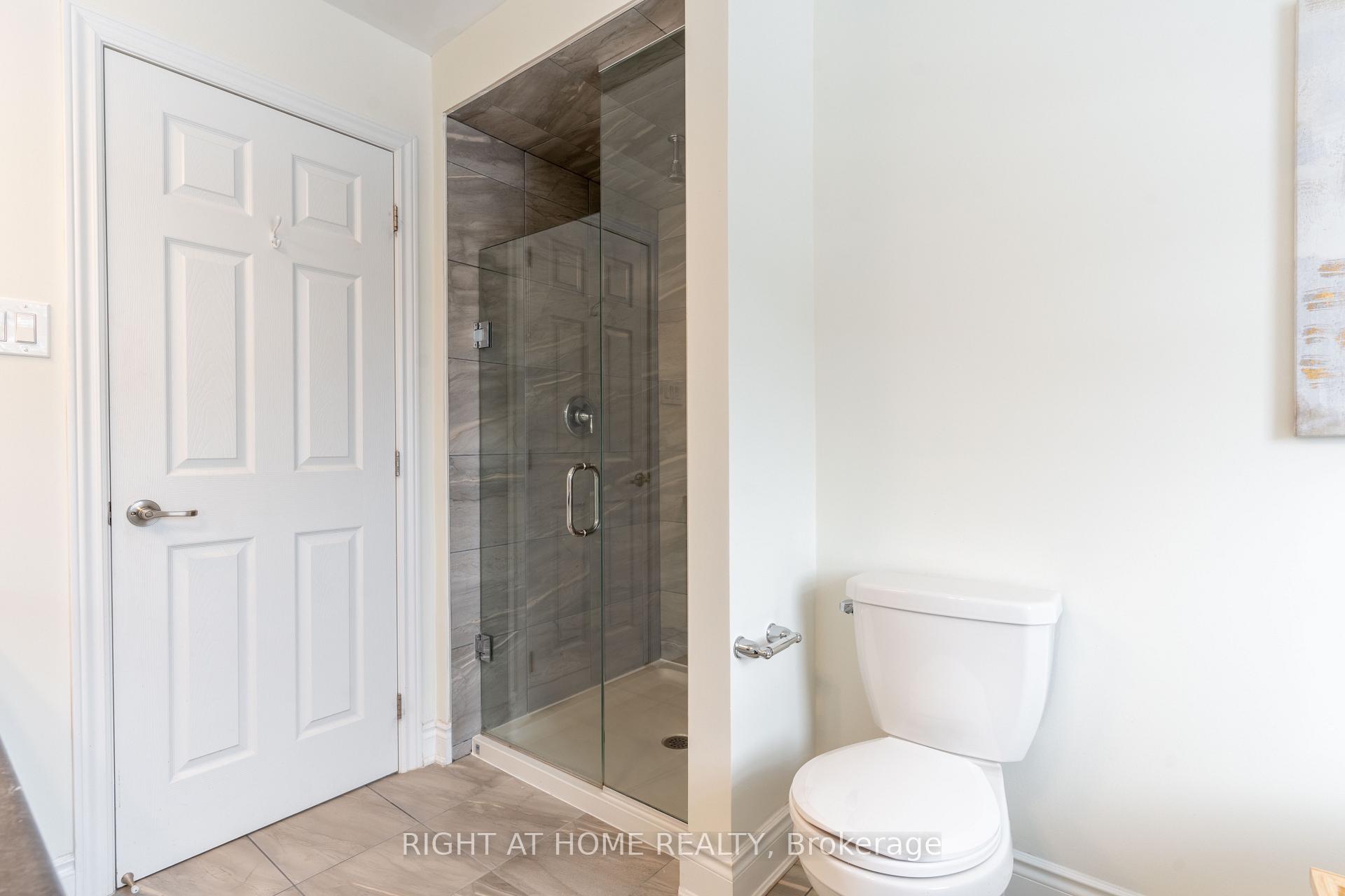 Photo 24 of 156 Cranesbill Road, Ottawa, Kanata - Emerald Meadows/Trailwest — HOMEH