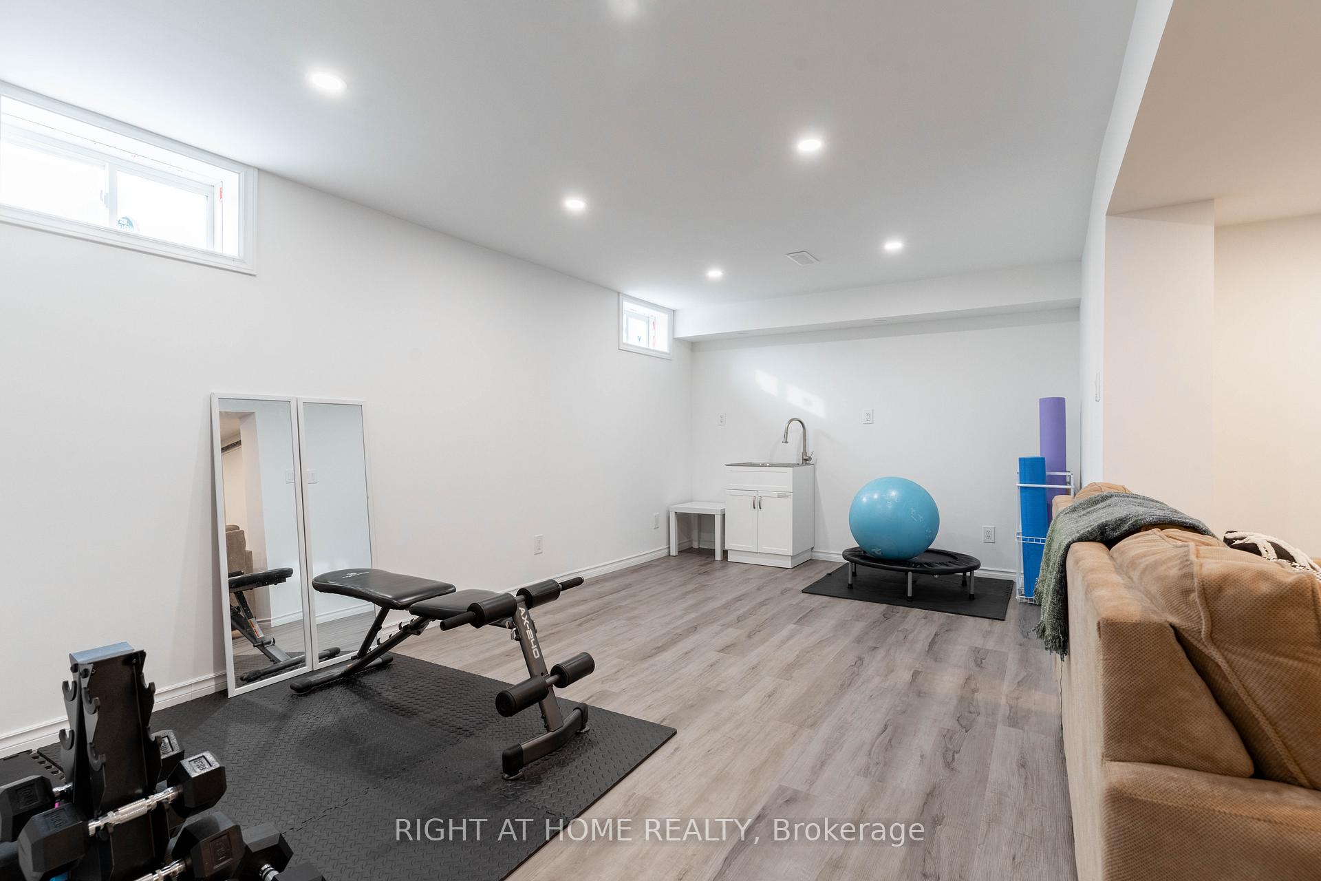Photo 34 of 156 Cranesbill Road, Ottawa, Kanata - Emerald Meadows/Trailwest — HOMEH