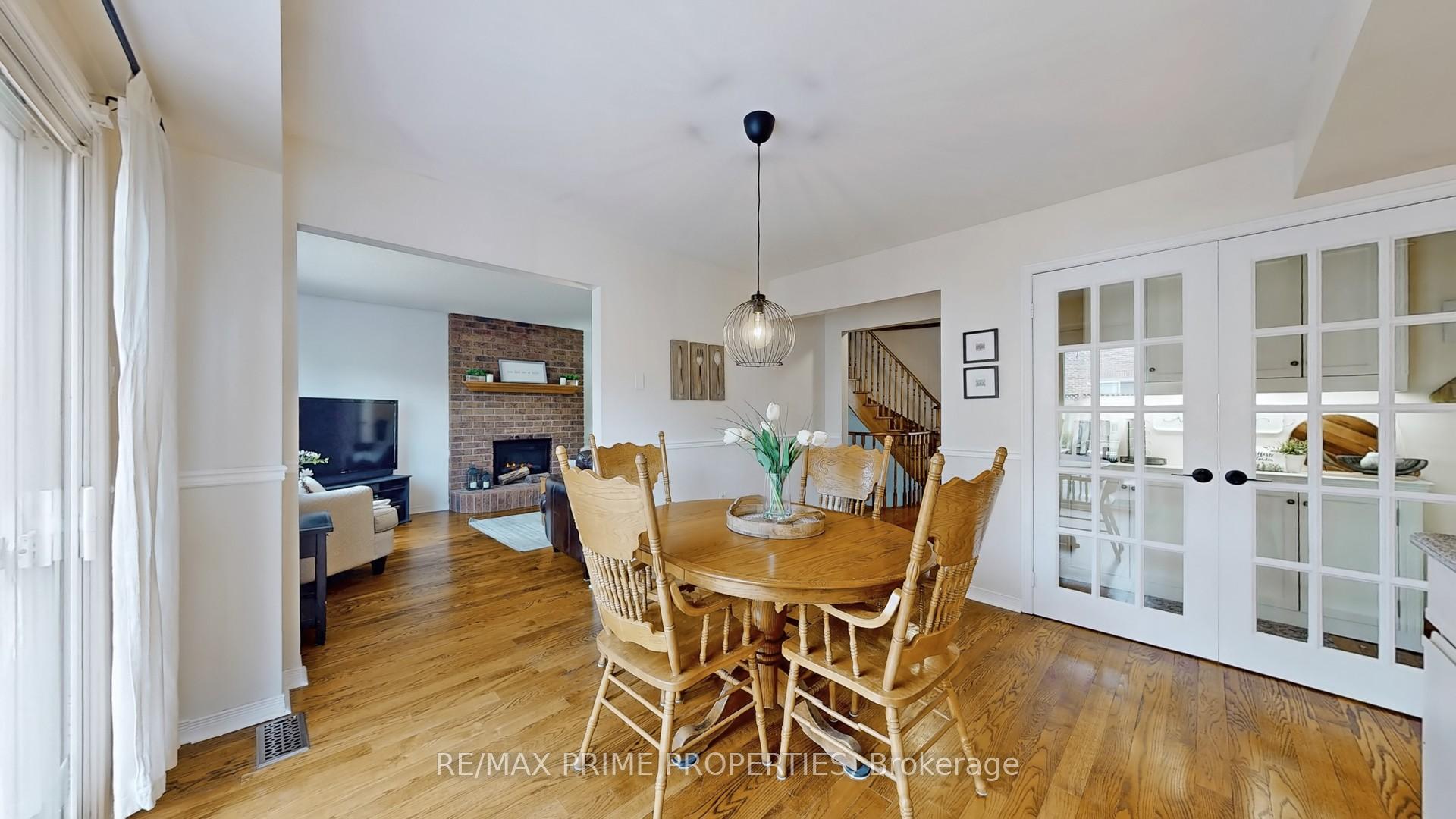Photo 15 of 66 McCarty Crescent, Markham, Markham Village — HOMEH