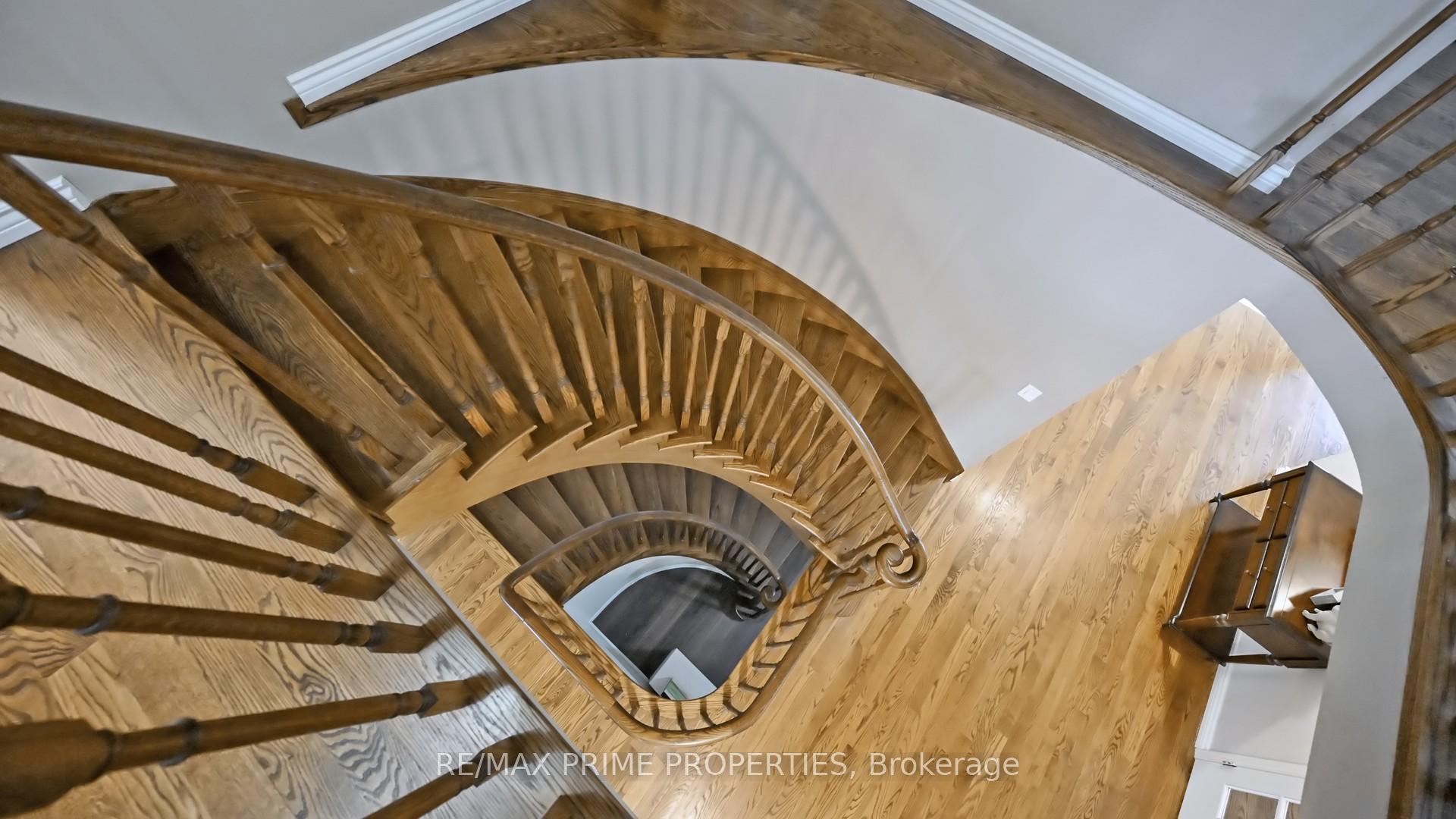 Photo 19 of 66 McCarty Crescent, Markham, Markham Village — HOMEH