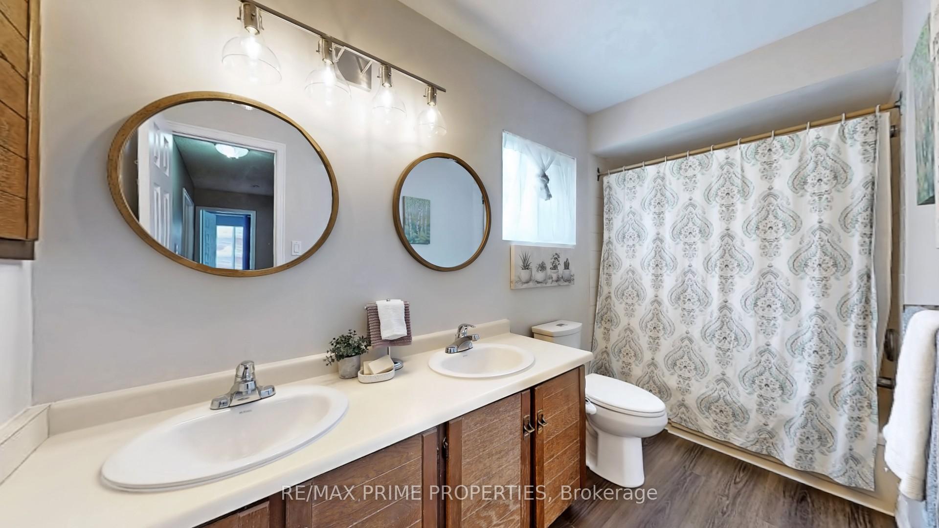 Photo 35 of 66 McCarty Crescent, Markham, Markham Village — HOMEH