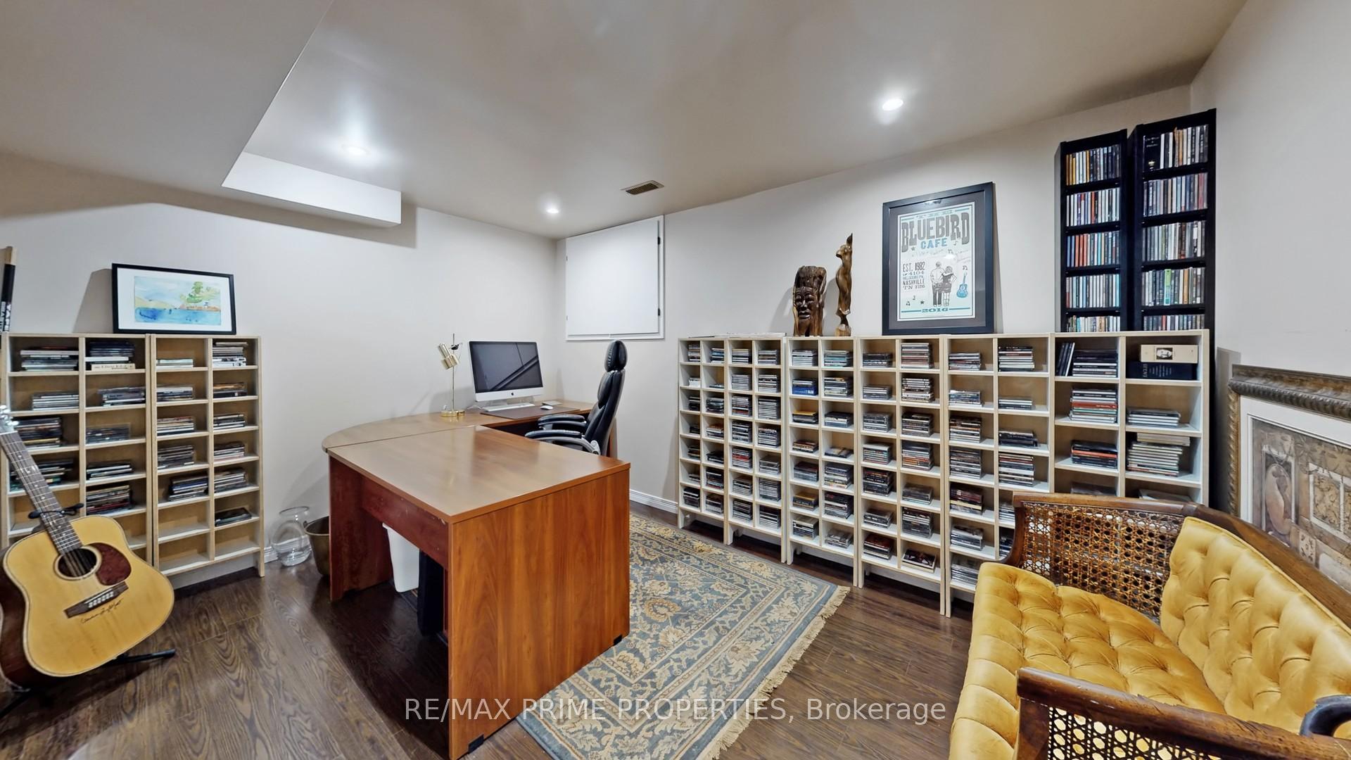 Photo 38 of 66 McCarty Crescent, Markham, Markham Village — HOMEH