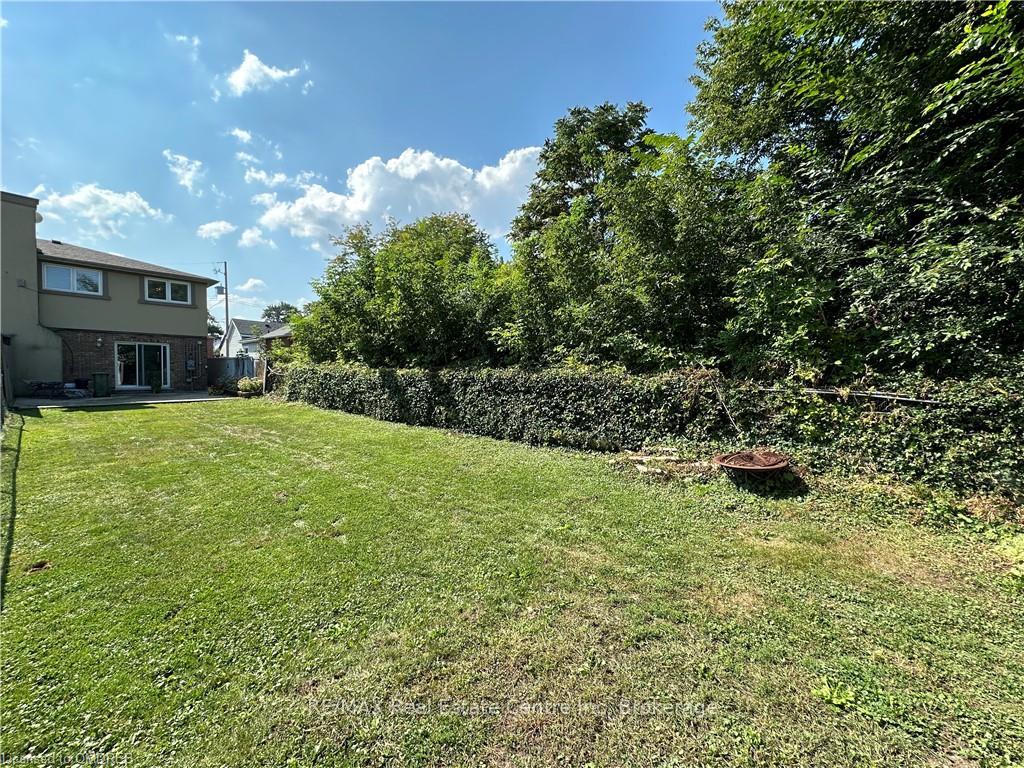 Photo 8 of Unit 1, 223 Picton Street E, Hamilton, North End — HOMEH