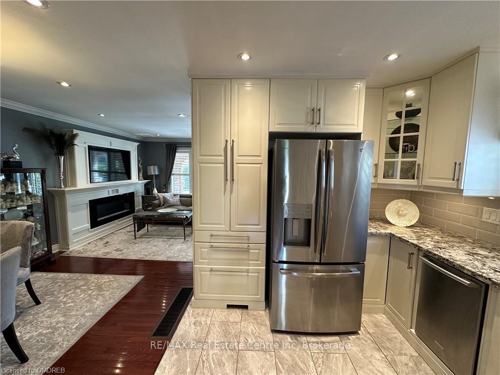 Photo 9 of Unit 1, 223 Picton Street E, Hamilton, North End — HOMEH