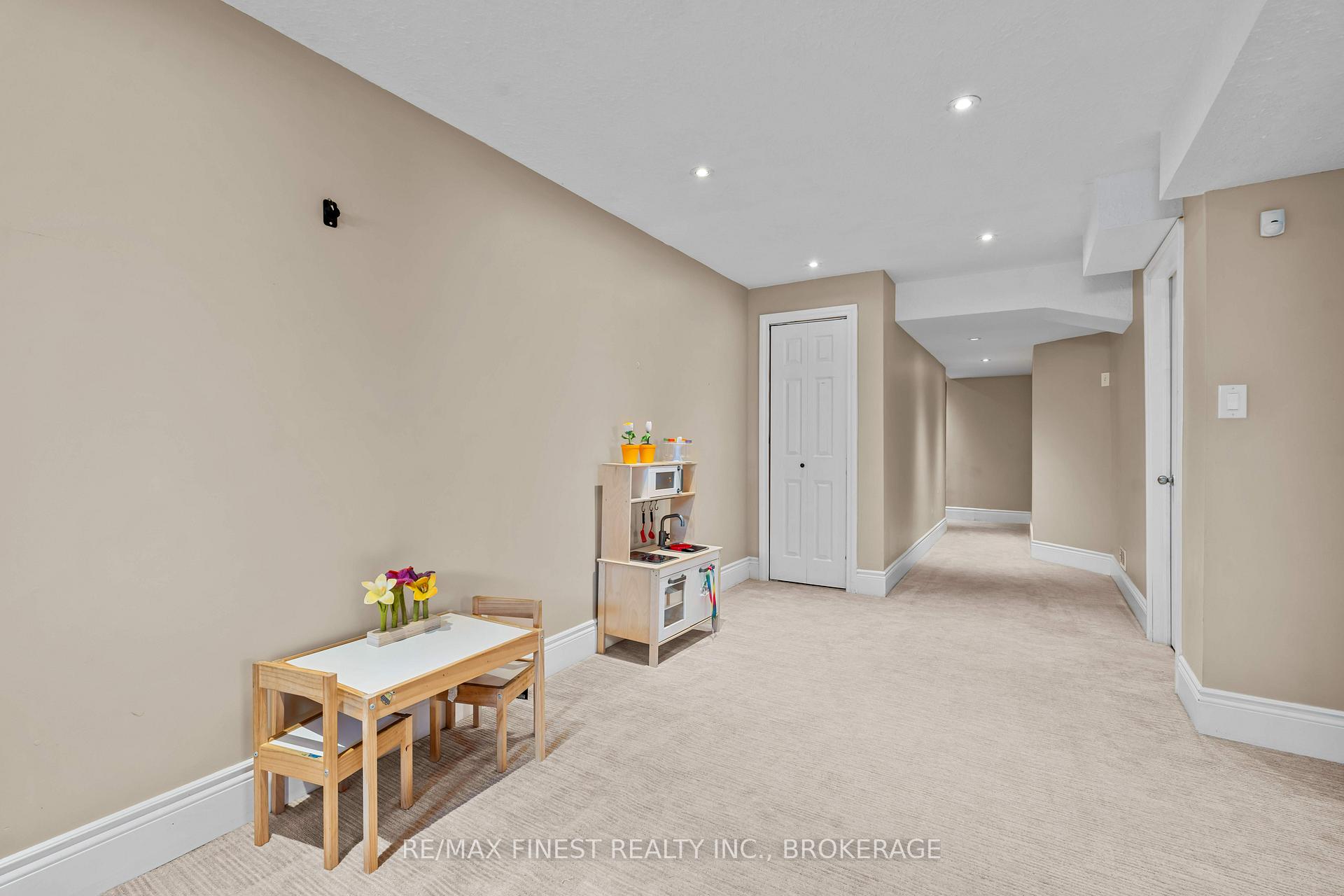 Photo 38 of 728 Margaret Way, Kingston, Kingston East (Incl Barret Crt) — HOMEH