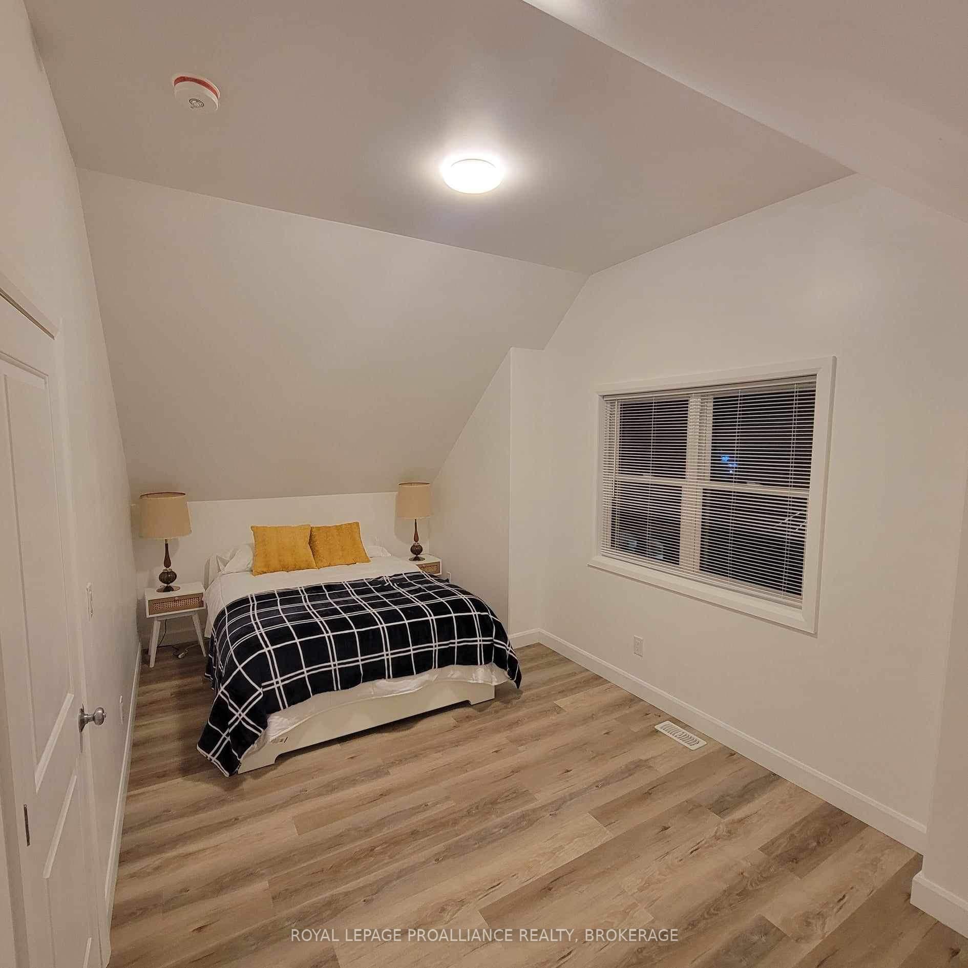 Photo 25 of 184 Bagot Street, Kingston, Central City East — HOMEH