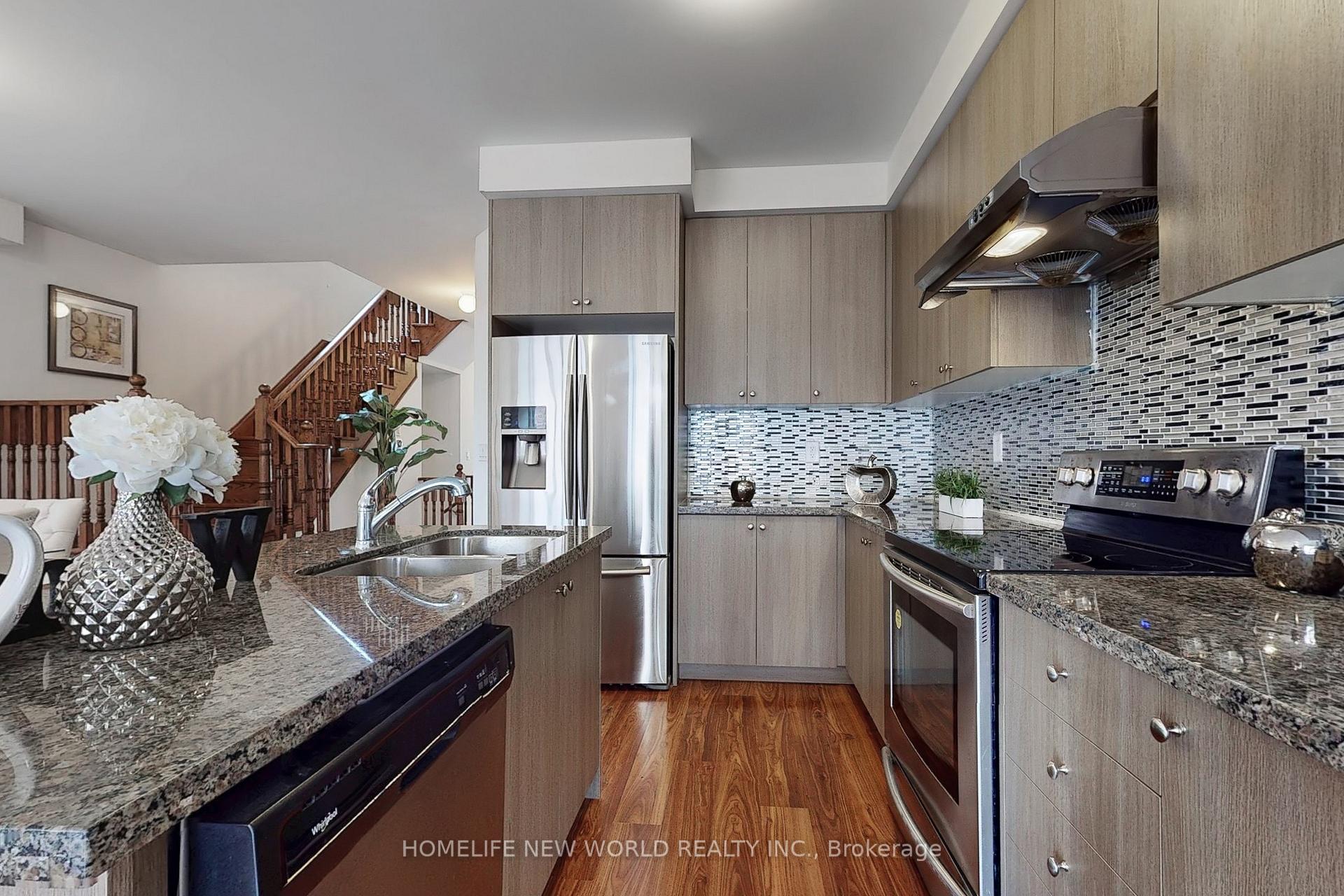 Photo 11 of 13 Collier Crescent, Markham, Wismer — HOMEH