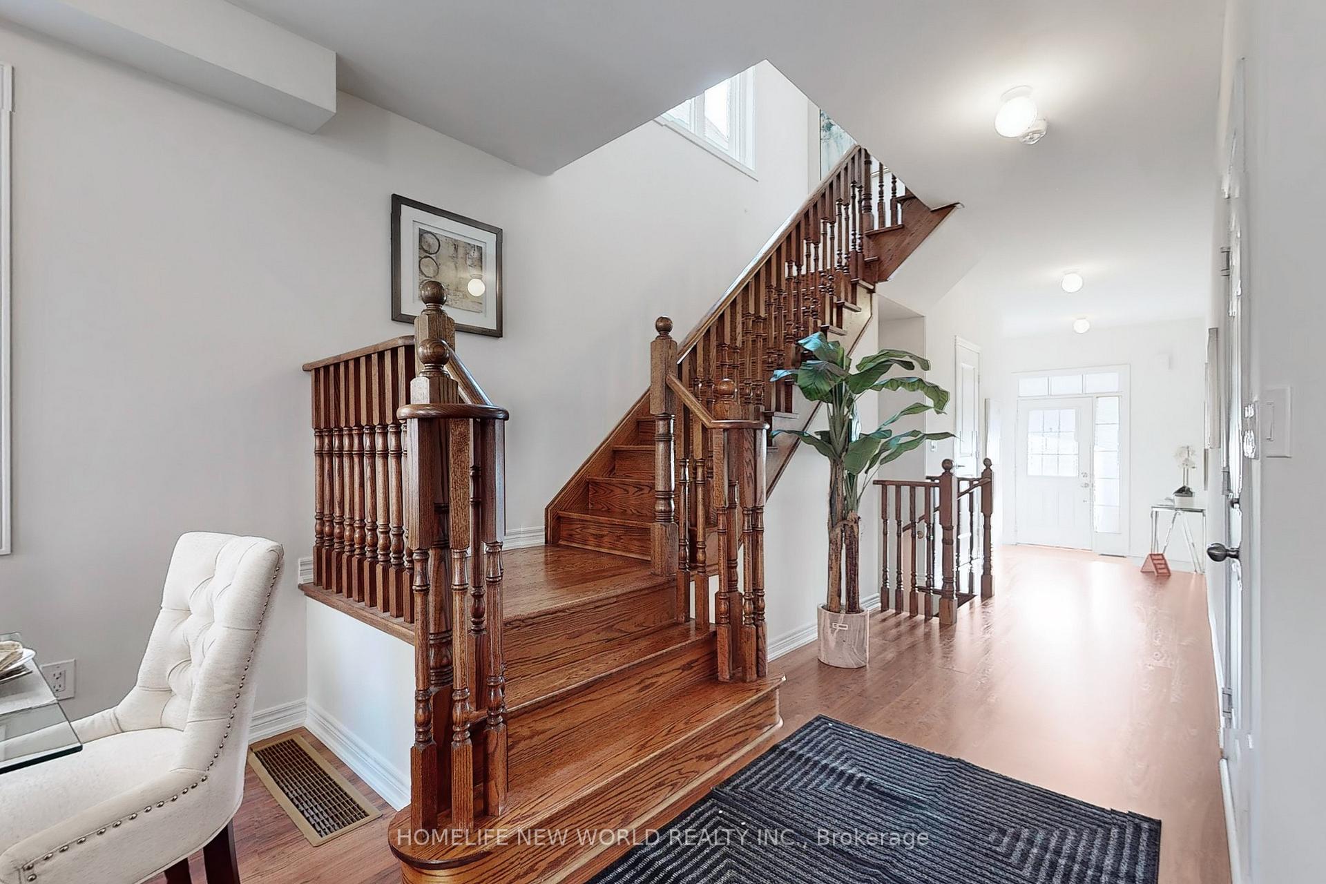 Photo 20 of 13 Collier Crescent, Markham, Wismer — HOMEH