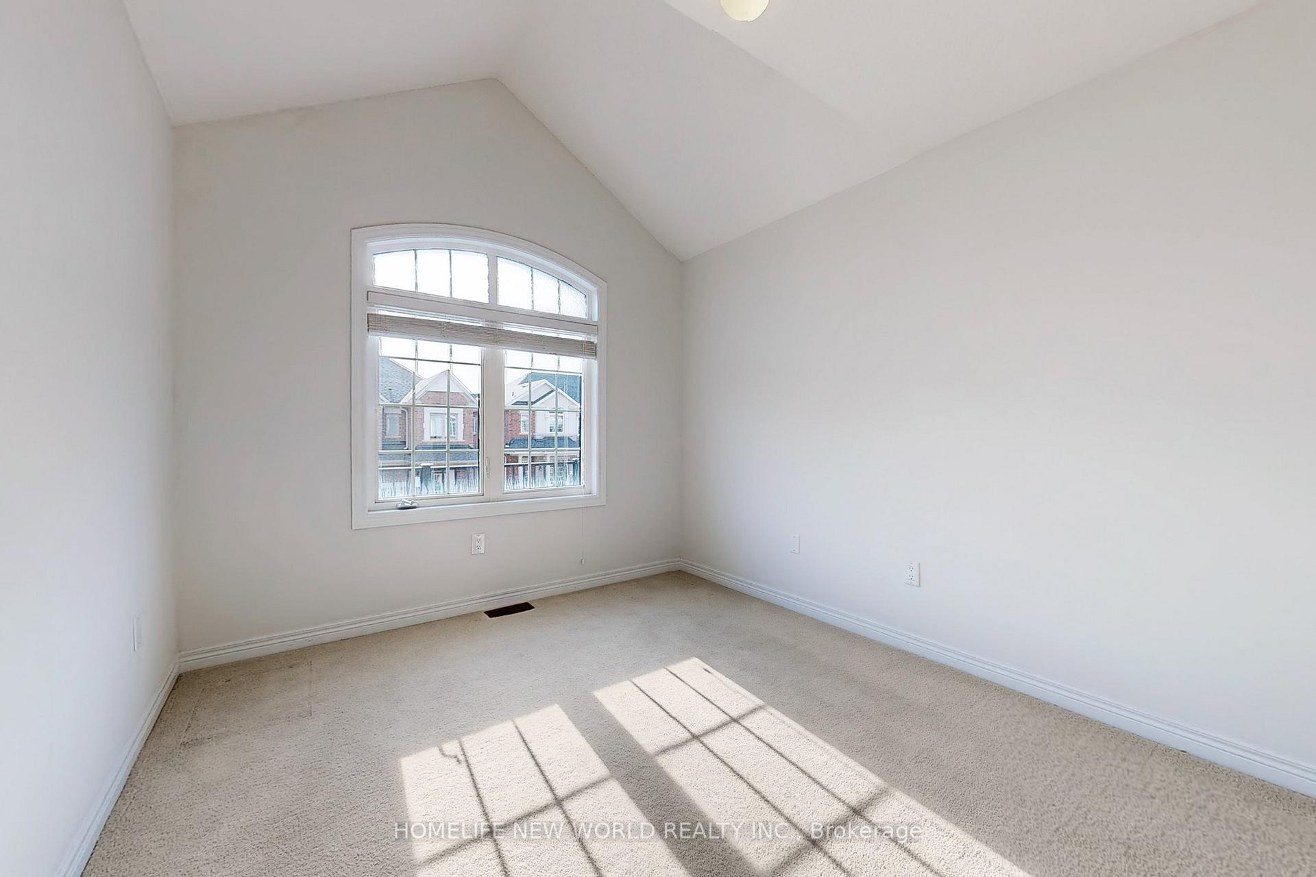 Photo 32 of 13 Collier Crescent, Markham, Wismer — HOMEH