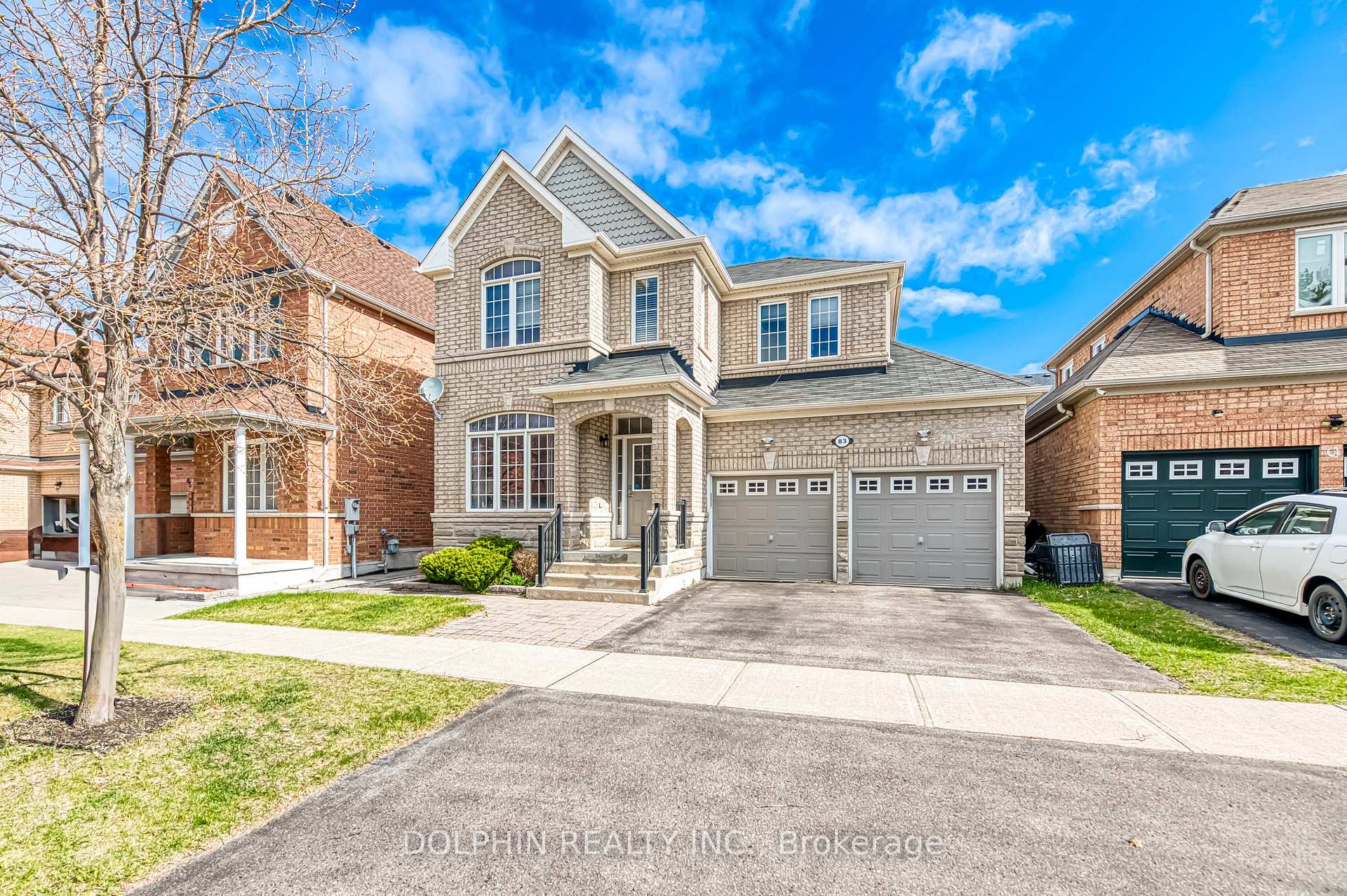 Photo 2 of 83 Stonechurch Crescent, Markham, Box Grove — HOMEH