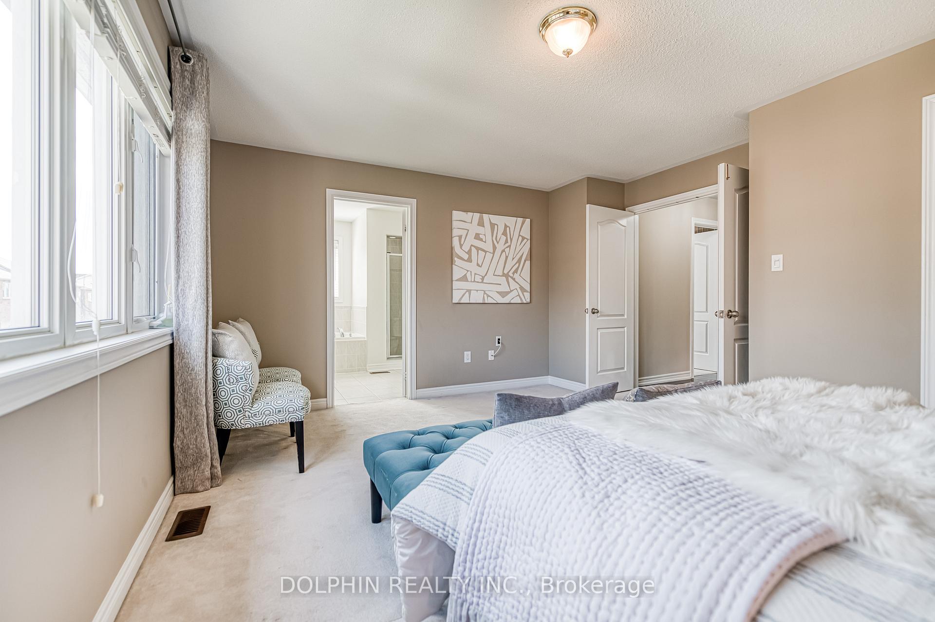 Photo 31 of 83 Stonechurch Crescent, Markham, Box Grove — HOMEH