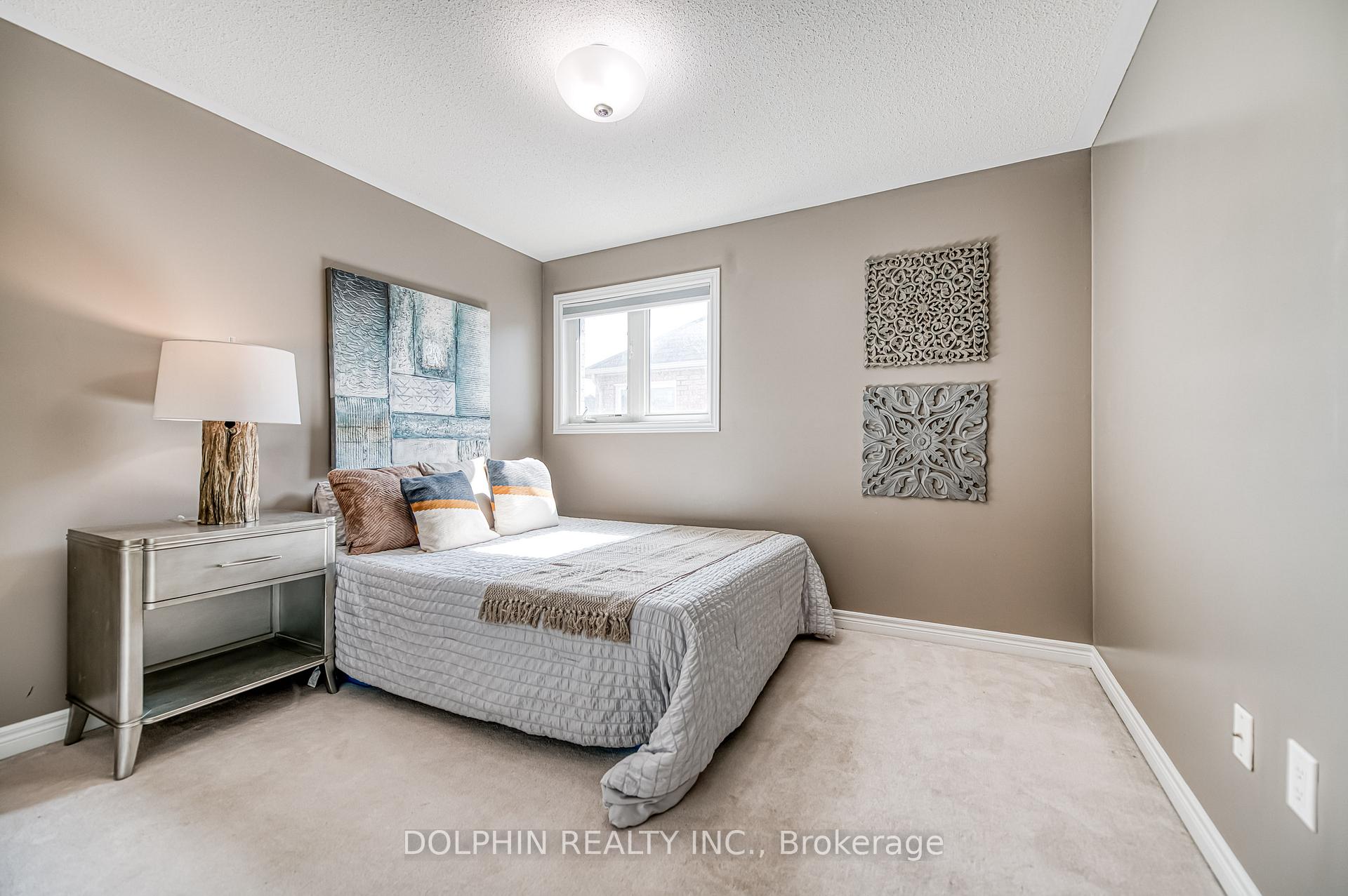 Photo 34 of 83 Stonechurch Crescent, Markham, Box Grove — HOMEH