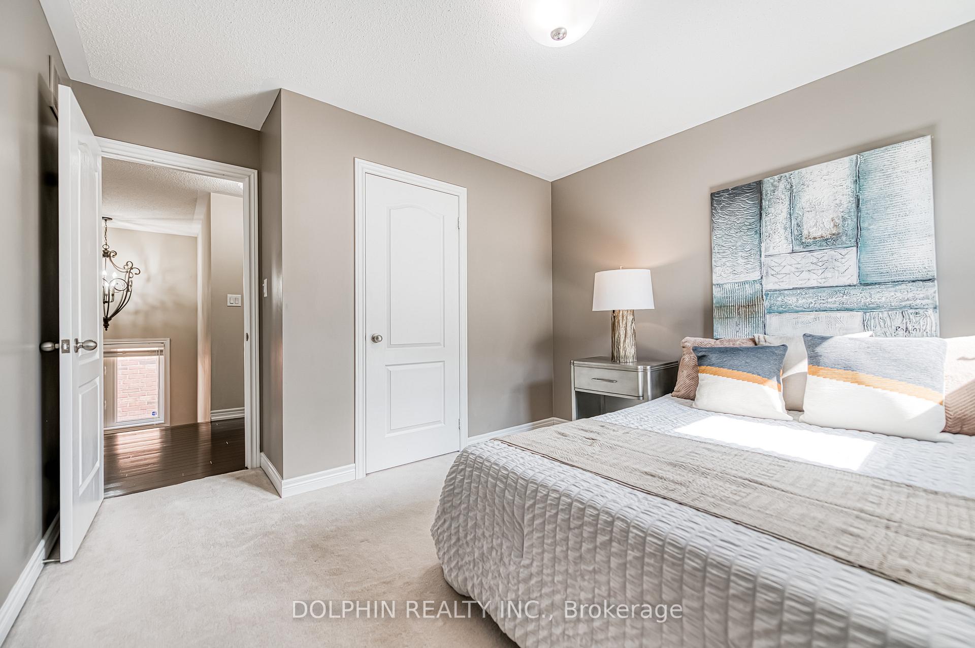 Photo 35 of 83 Stonechurch Crescent, Markham, Box Grove — HOMEH