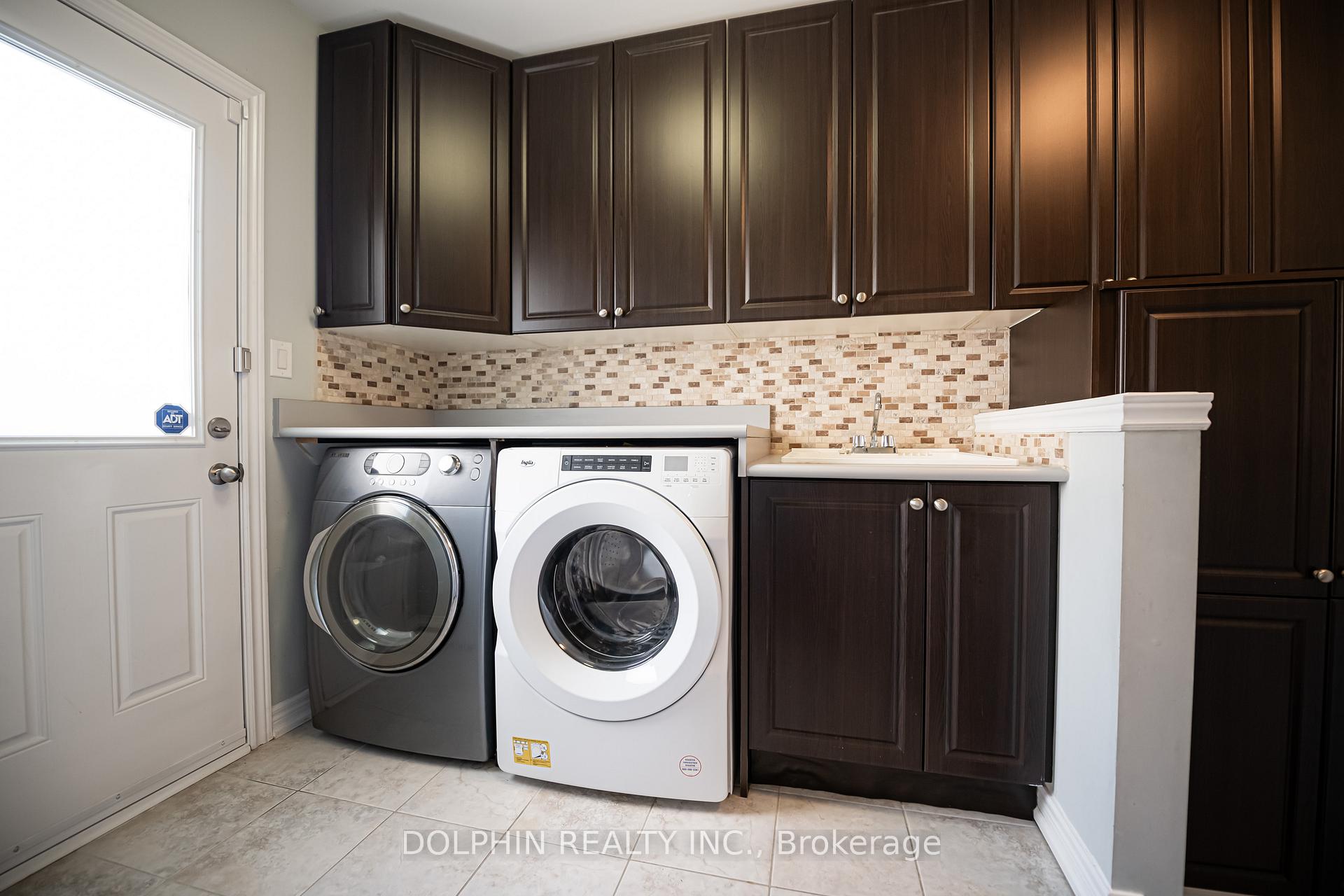 Photo 40 of 83 Stonechurch Crescent, Markham, Box Grove — HOMEH