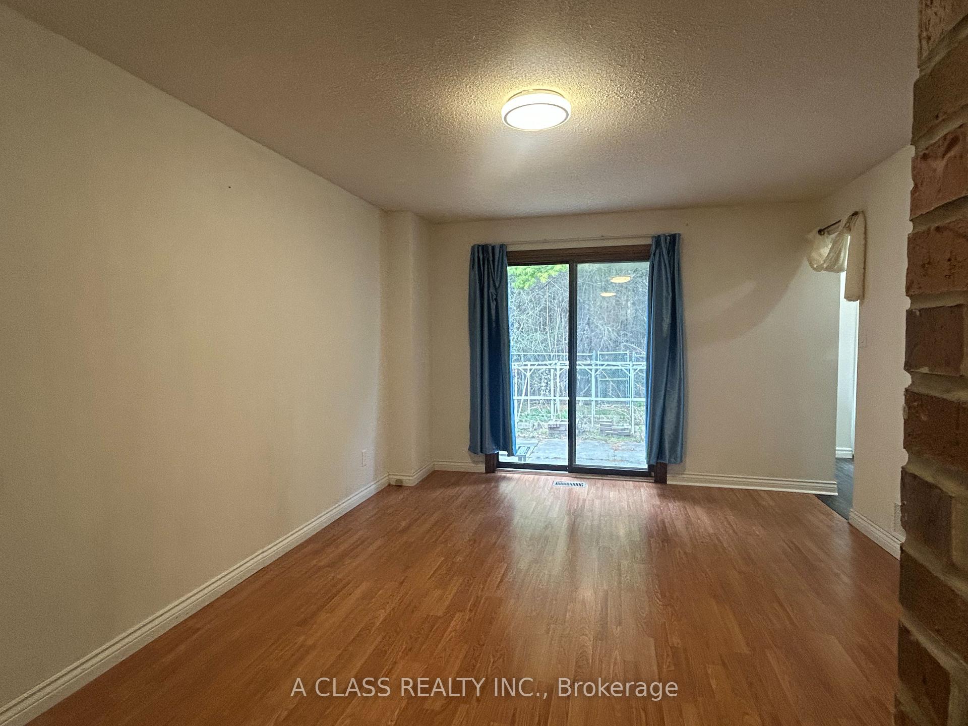 Photo 11 of 66 Beck Drive, Markham, Raymerville — HOMEH