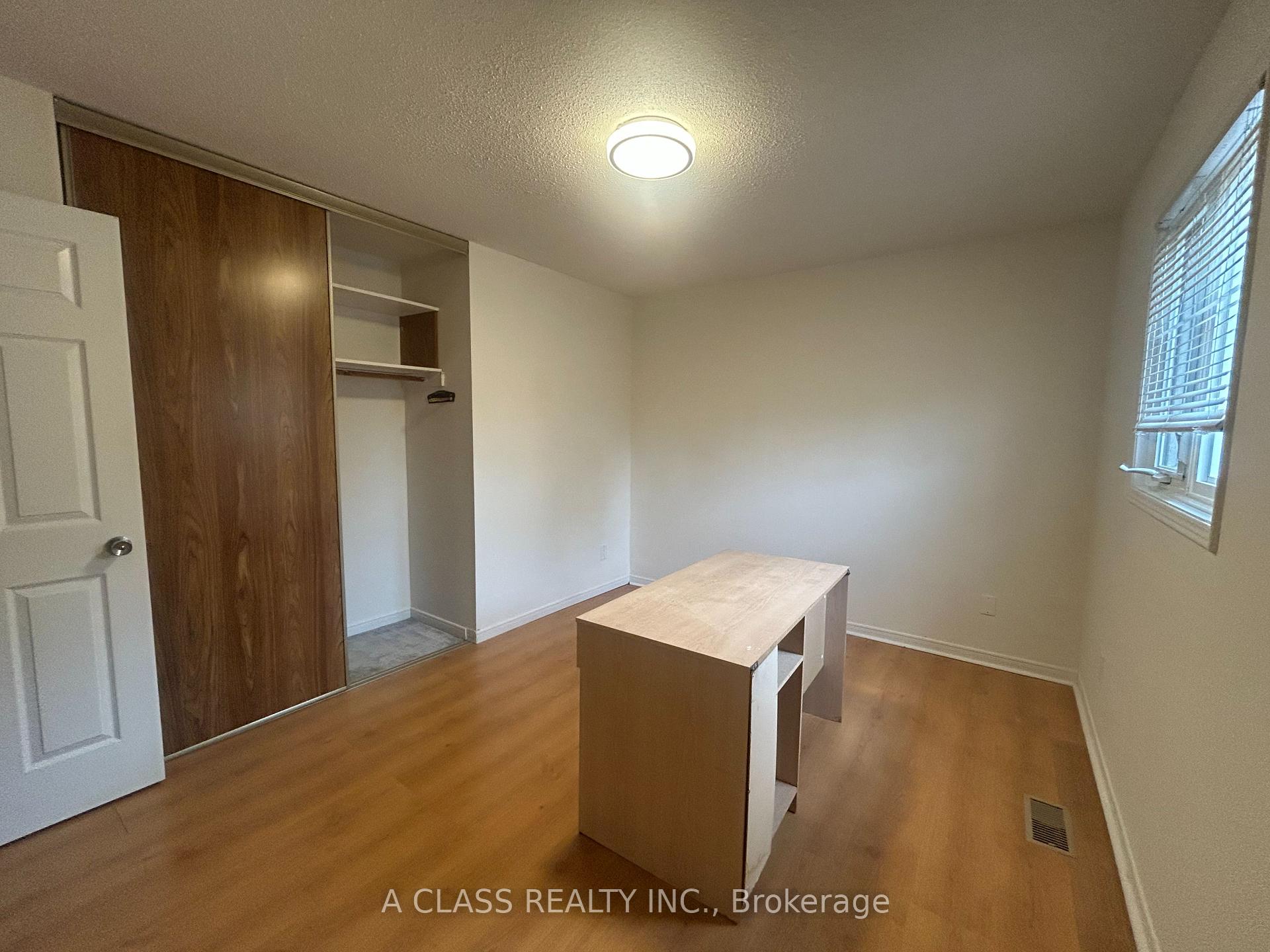 Photo 18 of 66 Beck Drive, Markham, Raymerville — HOMEH