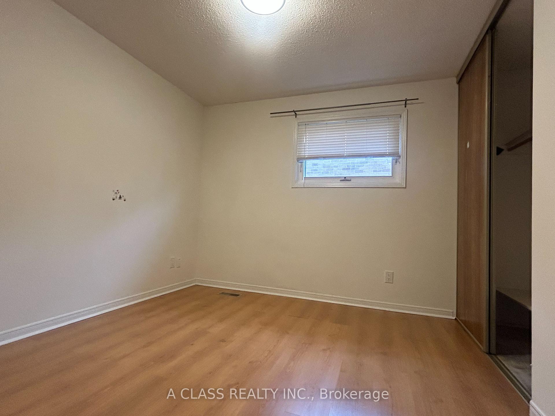 Photo 20 of 66 Beck Drive, Markham, Raymerville — HOMEH