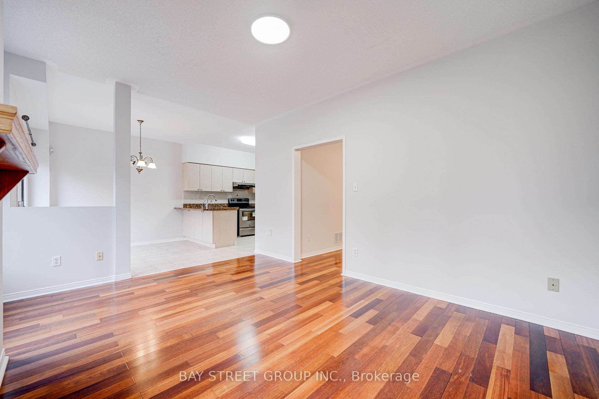 Photo 15 of 52 Cynthia Jean Street, Markham, Berczy — HOMEH