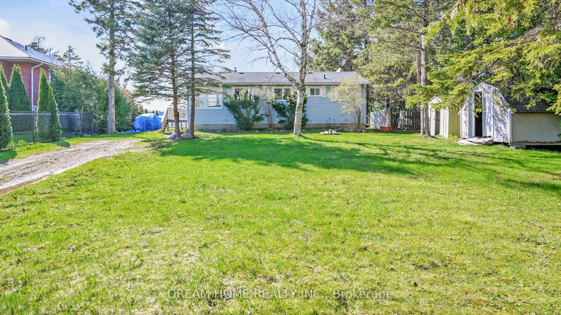 Photo 4 of 33 Cedar Crescent, Kawartha Lakes, Janetville — HOMEH