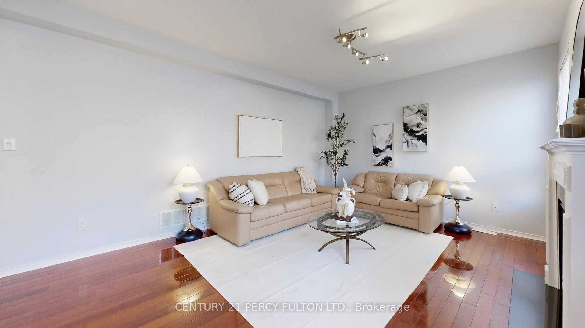 Photo 5 of 20 Clarry Street, Markham, Wismer — HOMEH