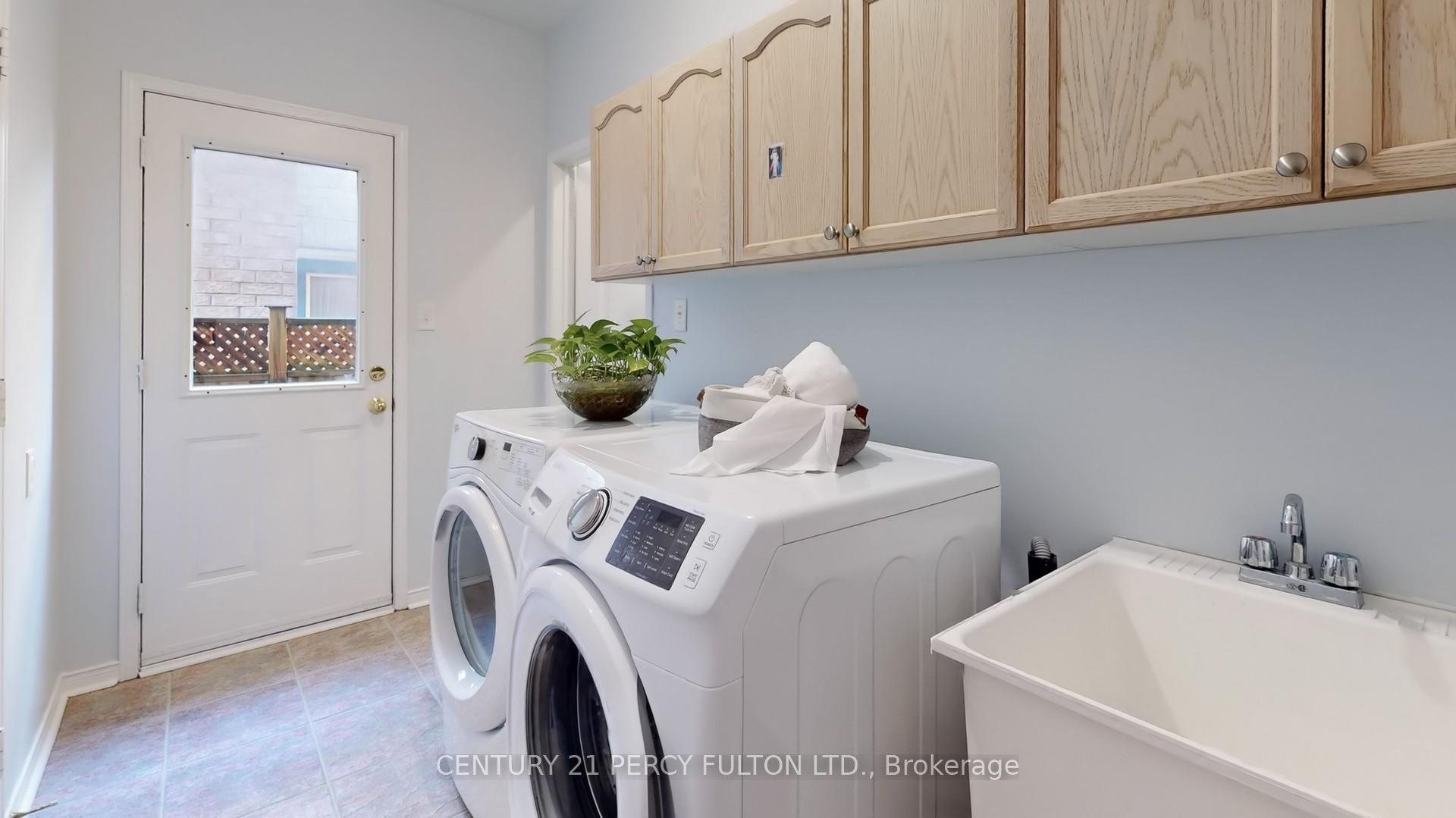 Photo 16 of 20 Clarry Street, Markham, Wismer — HOMEH