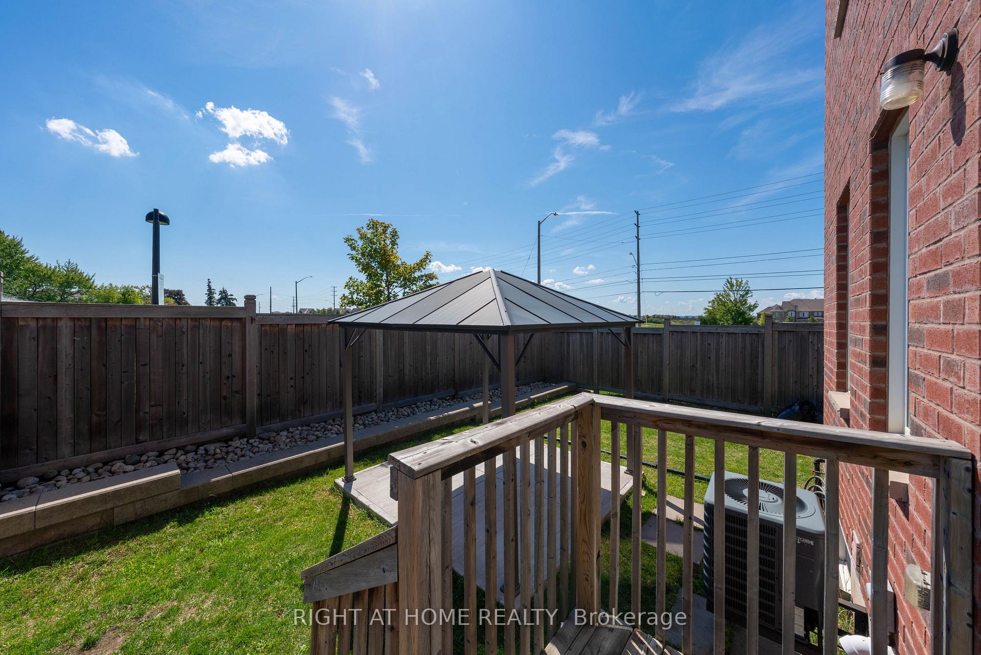 Photo 31 of 815 Banks Crescent, Milton, Willmott — HOMEH