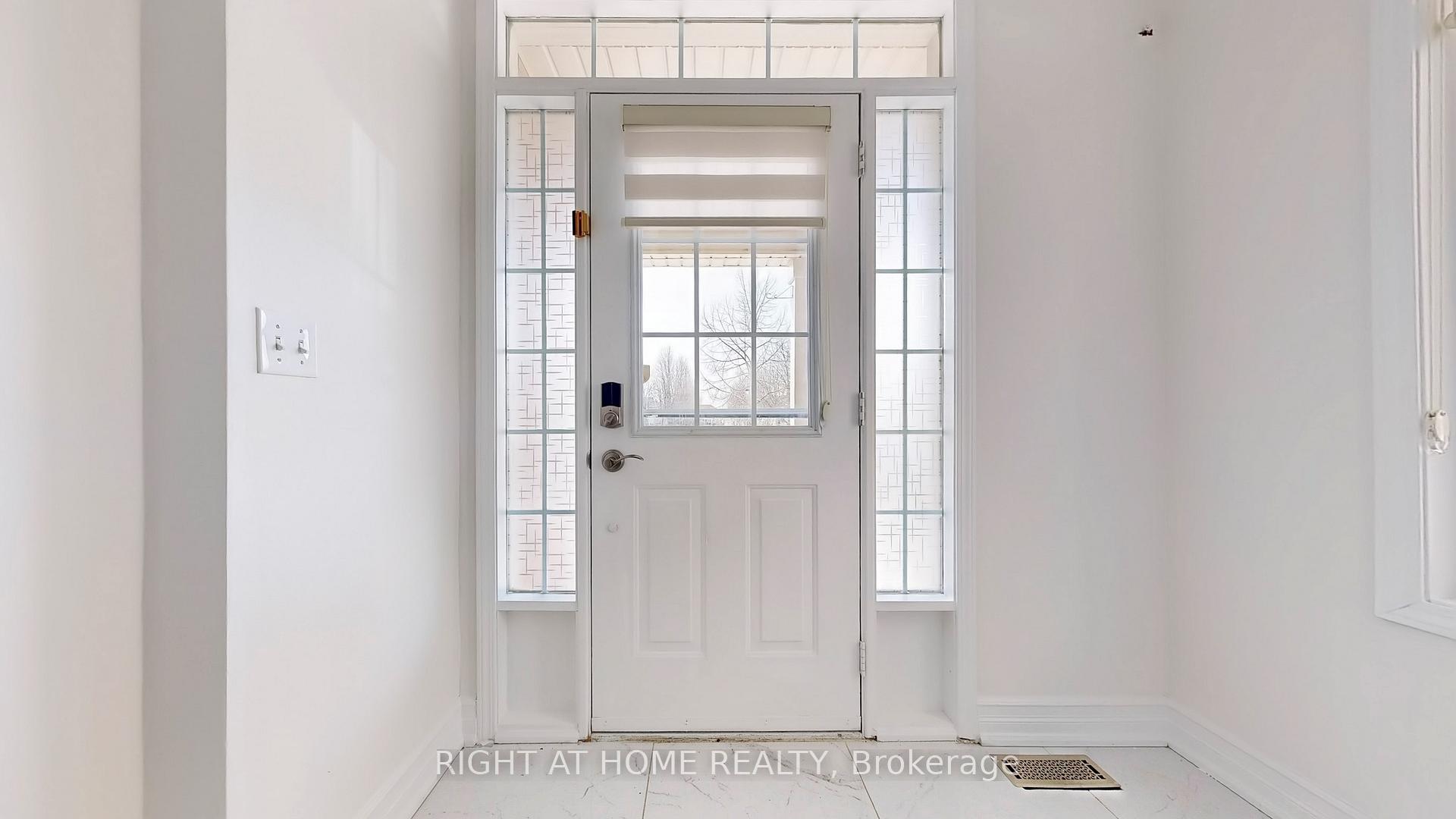 Photo 3 of 16 Wingrove Street, Markham, Wismer — HOMEH