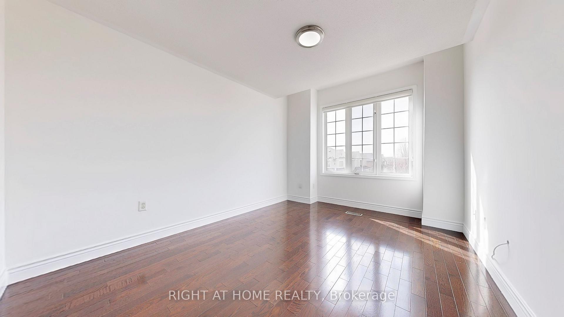 Photo 27 of 16 Wingrove Street, Markham, Wismer — HOMEH