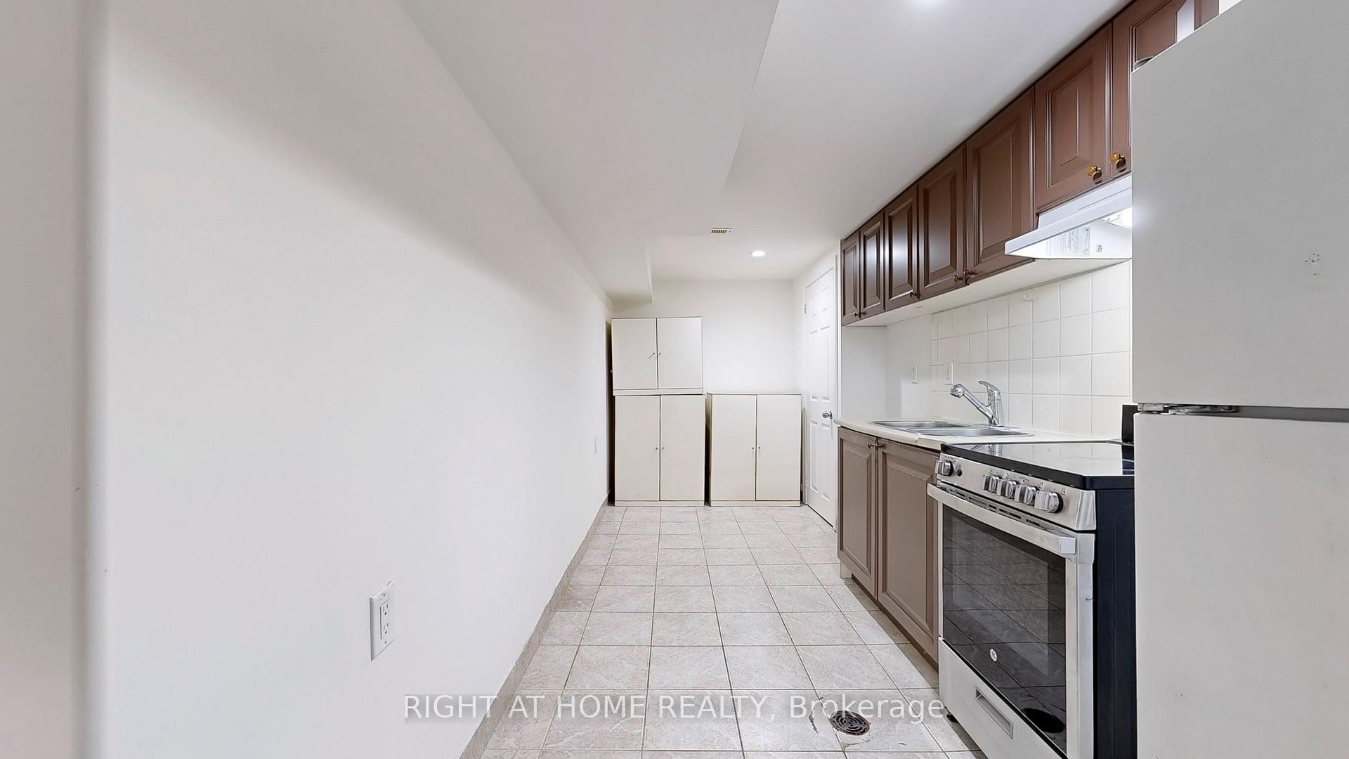 Photo 37 of 16 Wingrove Street, Markham, Wismer — HOMEH