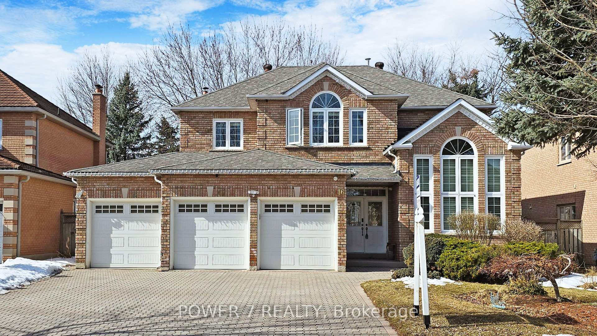 Photo 1 of 16 Eyer Drive W, Markham, Cachet — HOMEH